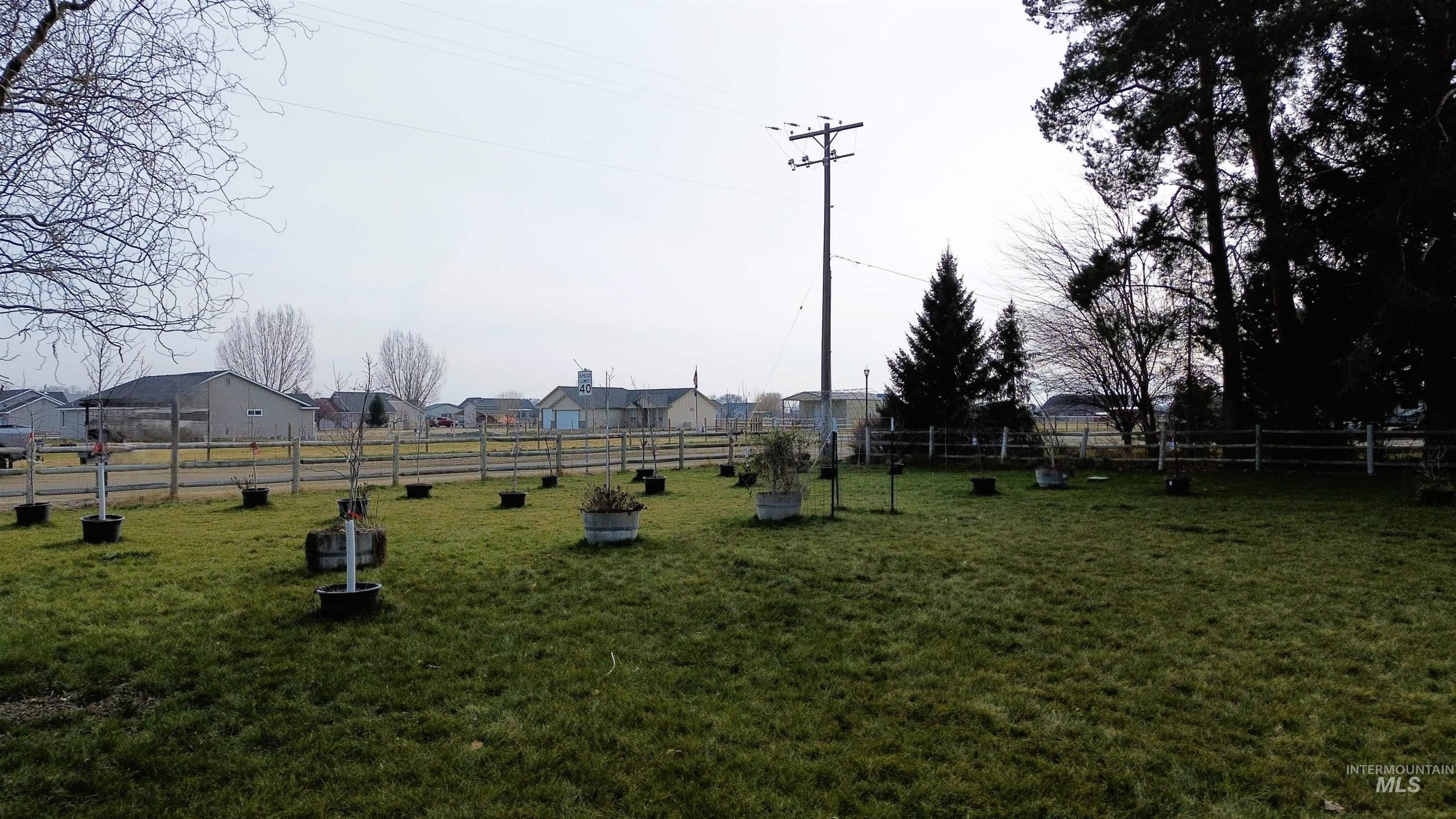 16985 Garnet Rd, Wilder, Idaho 83676-5725, 4 Bedrooms, 2 Bathrooms, Residential For Sale, Price $639,500,MLS 98973626