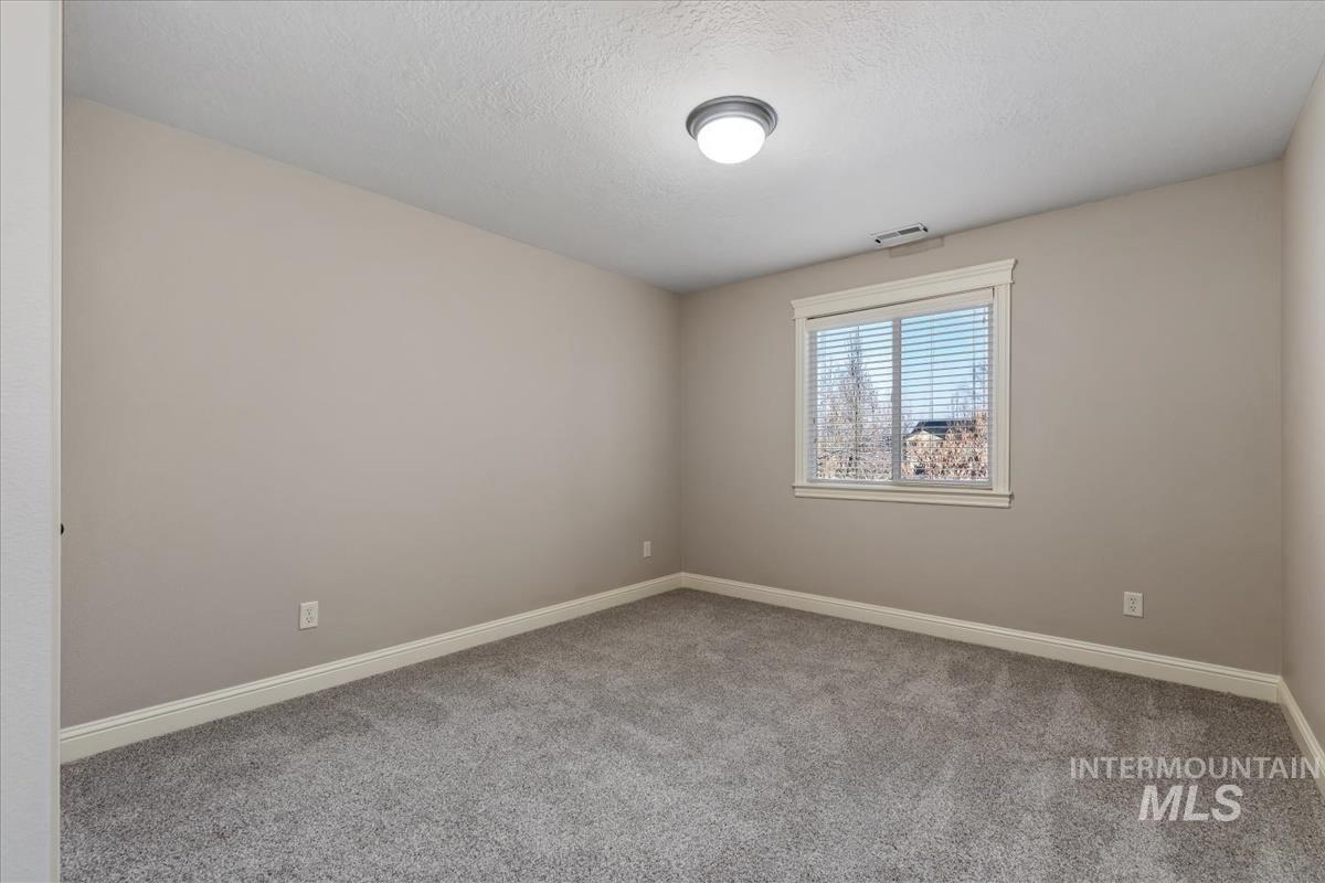 1082 E. Azan St., Meridian, Idaho 83646, 4 Bedrooms, 3 Bathrooms, Residential For Sale, Price $739,900,MLS 98973627