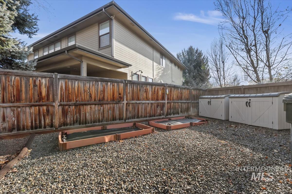 1082 E. Azan St., Meridian, Idaho 83646, 4 Bedrooms, 3 Bathrooms, Residential For Sale, Price $739,900,MLS 98973627