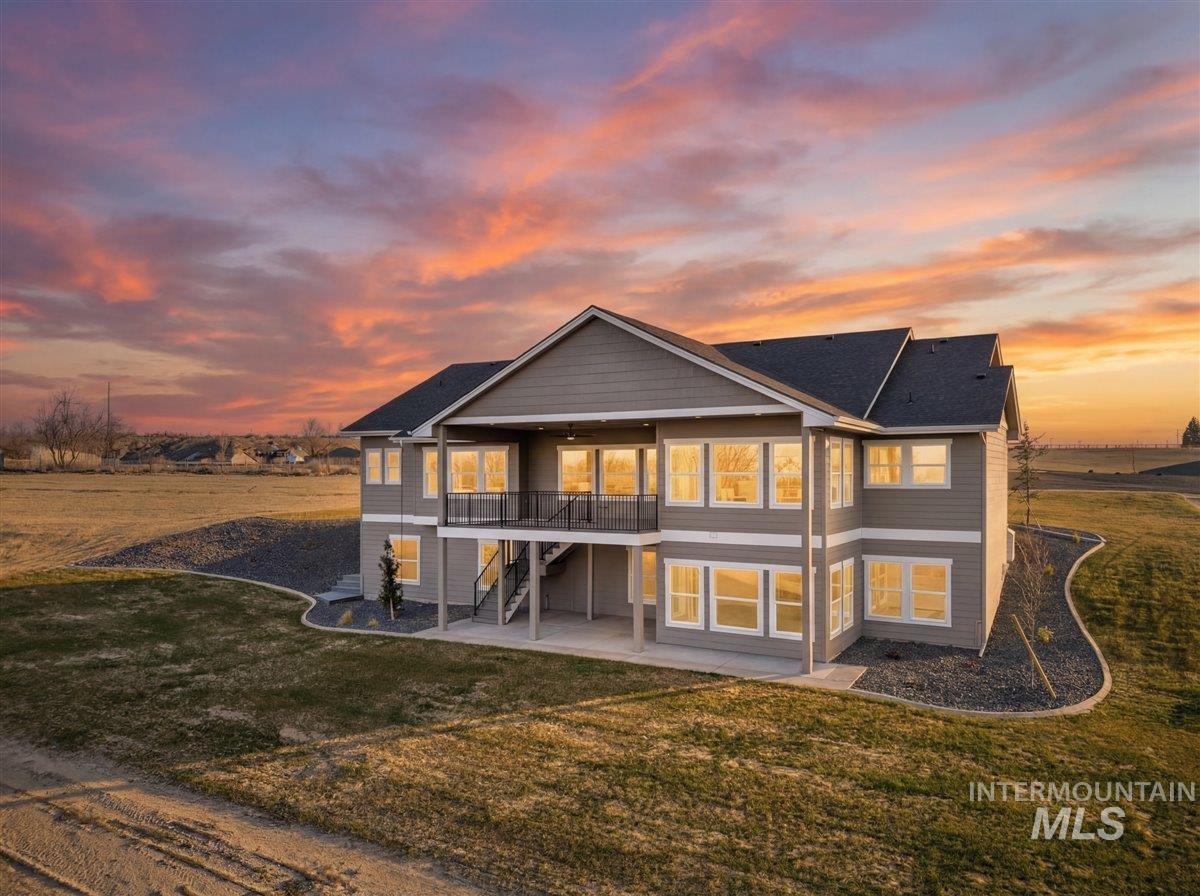 25701 Clydesdale Ln, Parma, Idaho 82605, 5 Bedrooms, 3 Bathrooms, Residential For Sale, Price $1,175,000,MLS 98973628