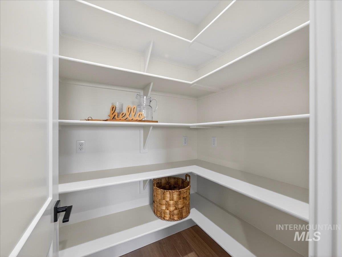 25701 Clydesdale Lane, Parma, Idaho 83660, 5 Bedrooms, 3 Bathrooms, Residential For Sale, Price $1,173,000, 98973628