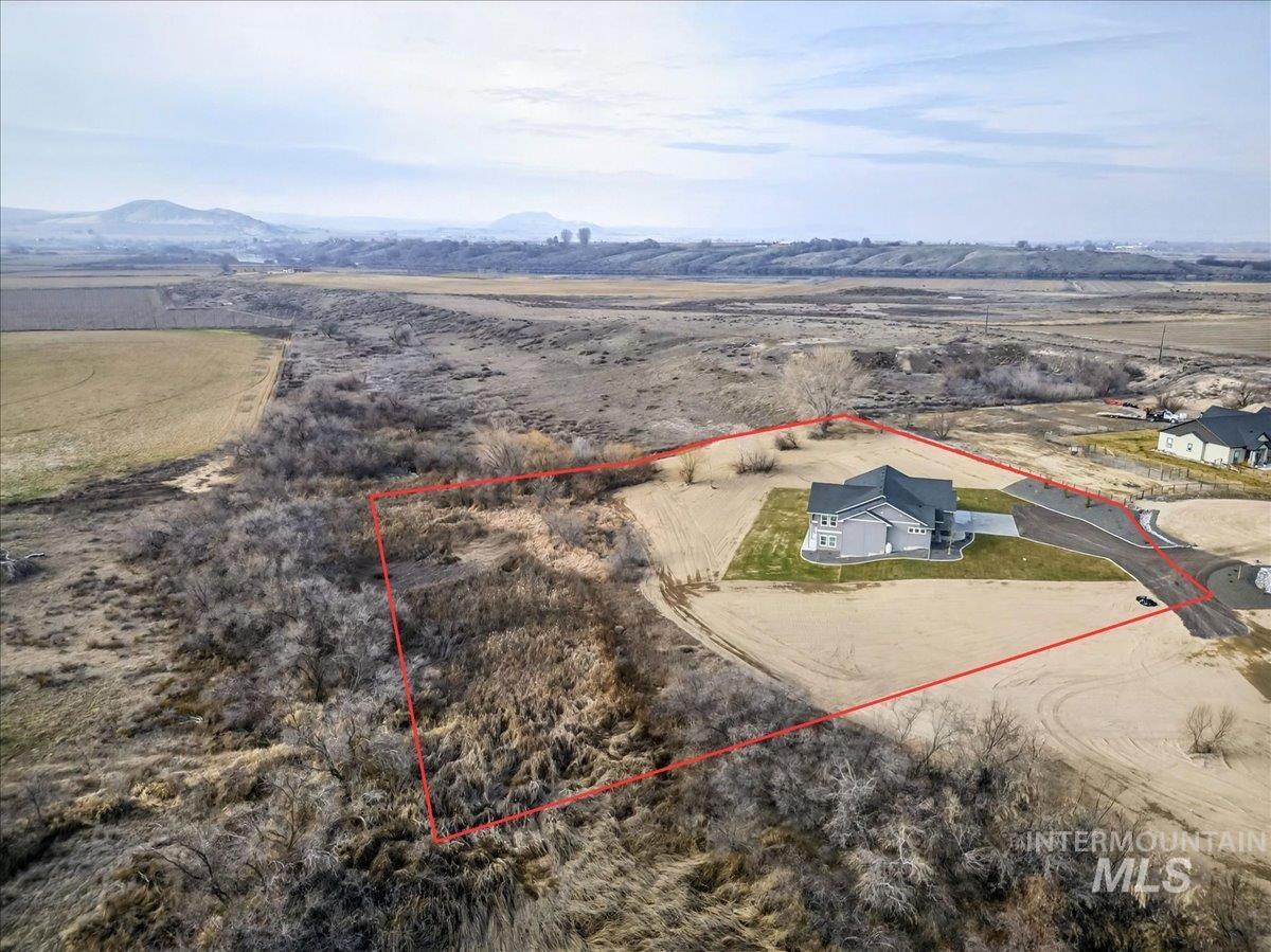 25701 Clydesdale Ln, Parma, Idaho 82605, 5 Bedrooms, 3 Bathrooms, Residential For Sale, Price $1,175,000,MLS 98973628