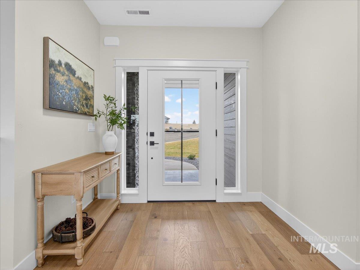 25701 Clydesdale Lane, Parma, Idaho 83660, 5 Bedrooms, 3 Bathrooms, Residential For Sale, Price $1,173,000, 98973628