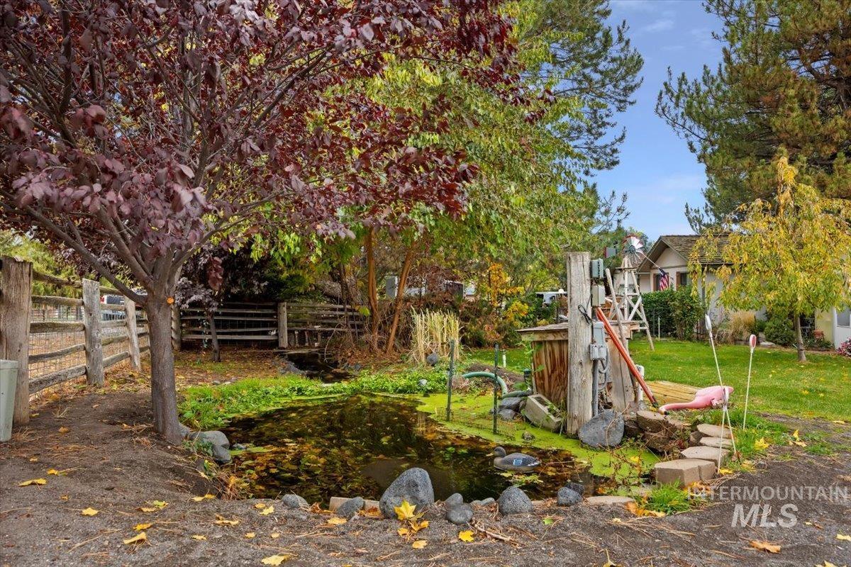 215 Willow, Hagerman, Idaho 83332, 3 Bedrooms, 2 Bathrooms, Residential For Sale, Price $750,000,MLS 98973629