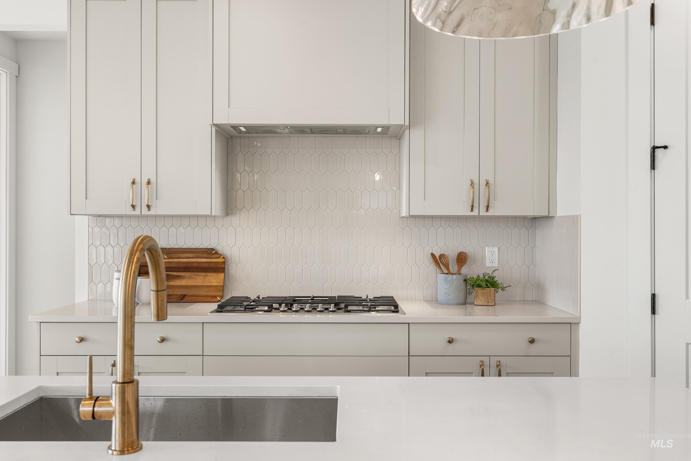 15361 Juniperwood Drive, Caldwell, Idaho 83607, 4 Bedrooms, 2.5 Bathrooms, Residential For Sale, Price $1,059,000,MLS 98973630