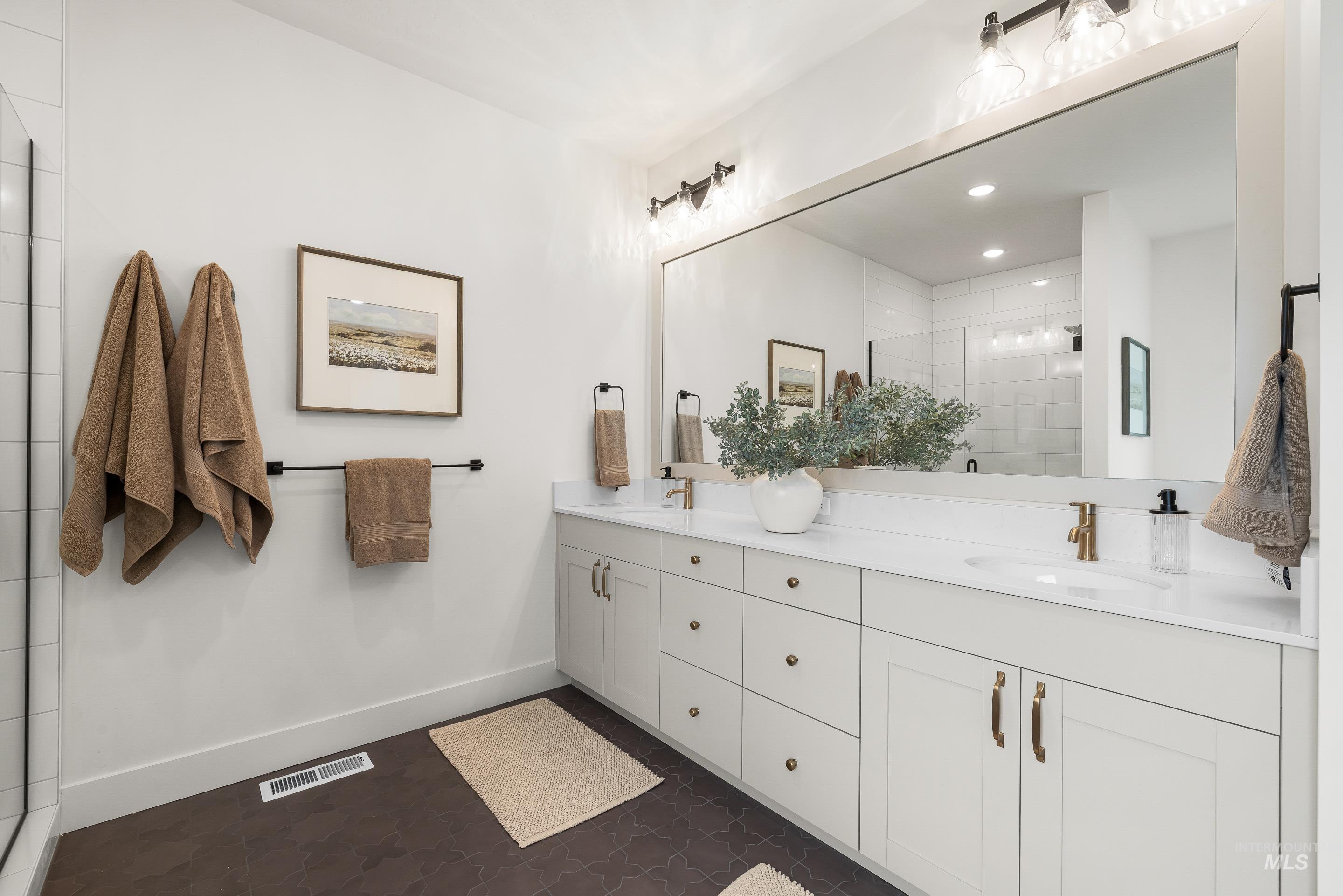 15361 Juniperwood Drive, Caldwell, Idaho 83607, 4 Bedrooms, 2.5 Bathrooms, Residential For Sale, Price $1,059,000,MLS 98973630