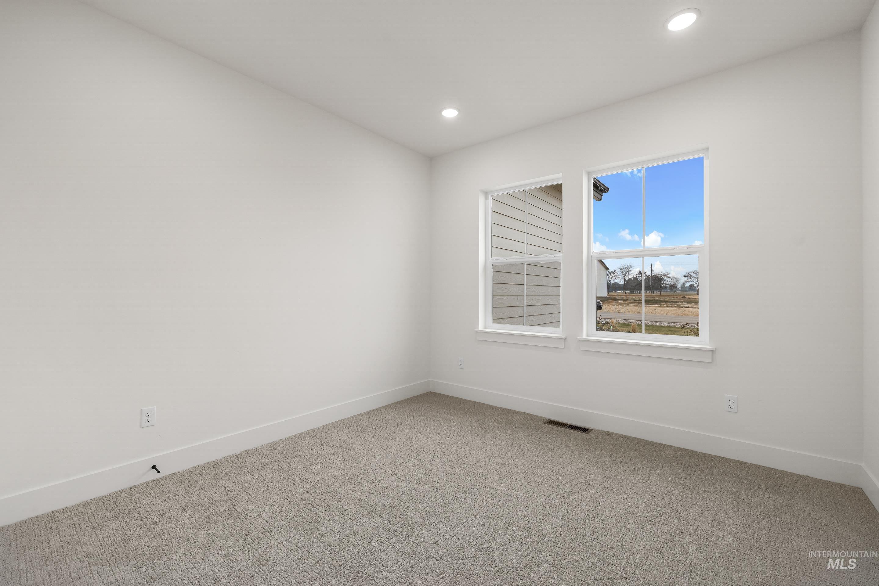 15361 Juniperwood Drive, Caldwell, Idaho 83607, 4 Bedrooms, 2.5 Bathrooms, Residential For Sale, Price $1,059,000,MLS 98973630