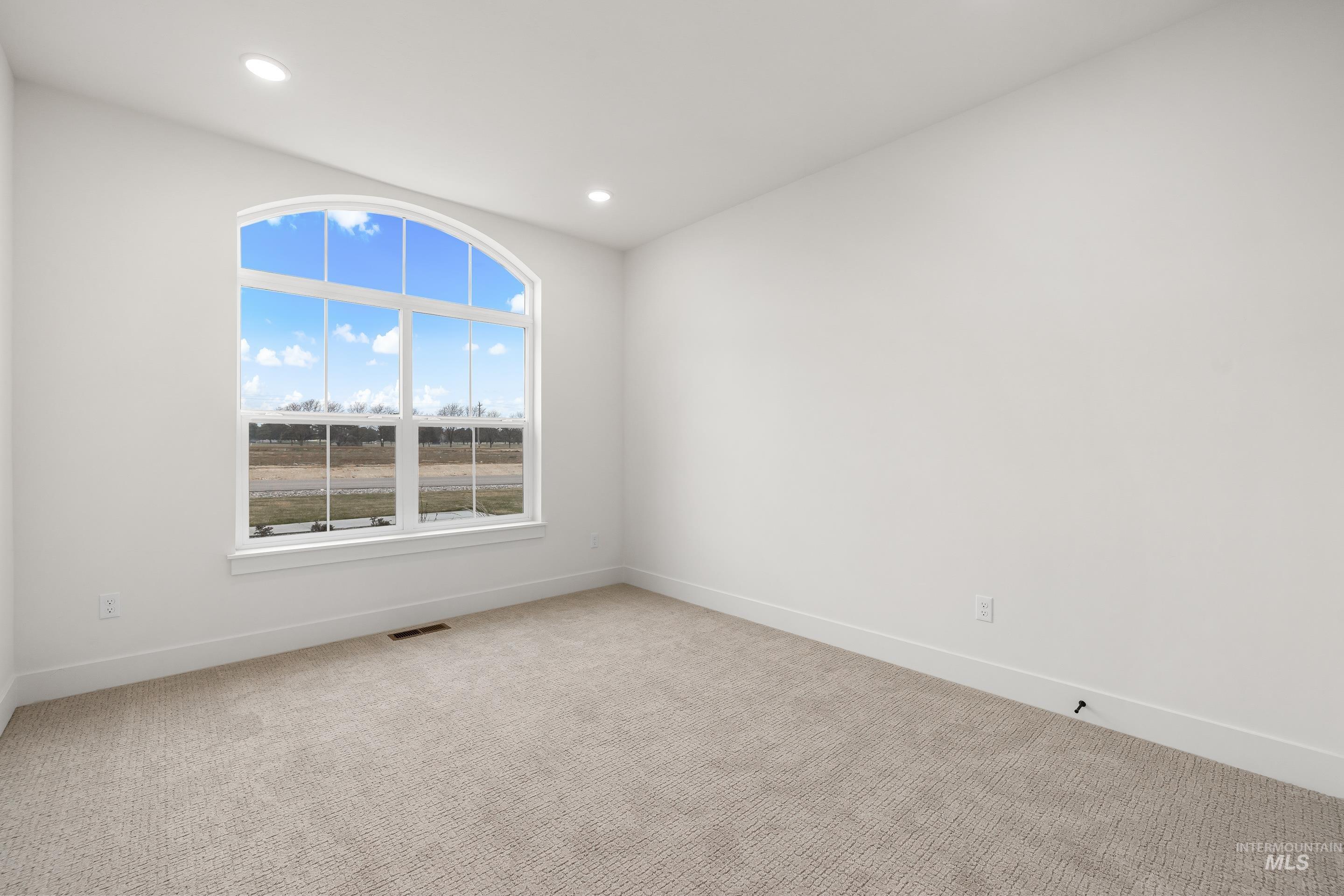 15361 Juniperwood Drive, Caldwell, Idaho 83607, 4 Bedrooms, 2.5 Bathrooms, Residential For Sale, Price $1,059,000,MLS 98973630