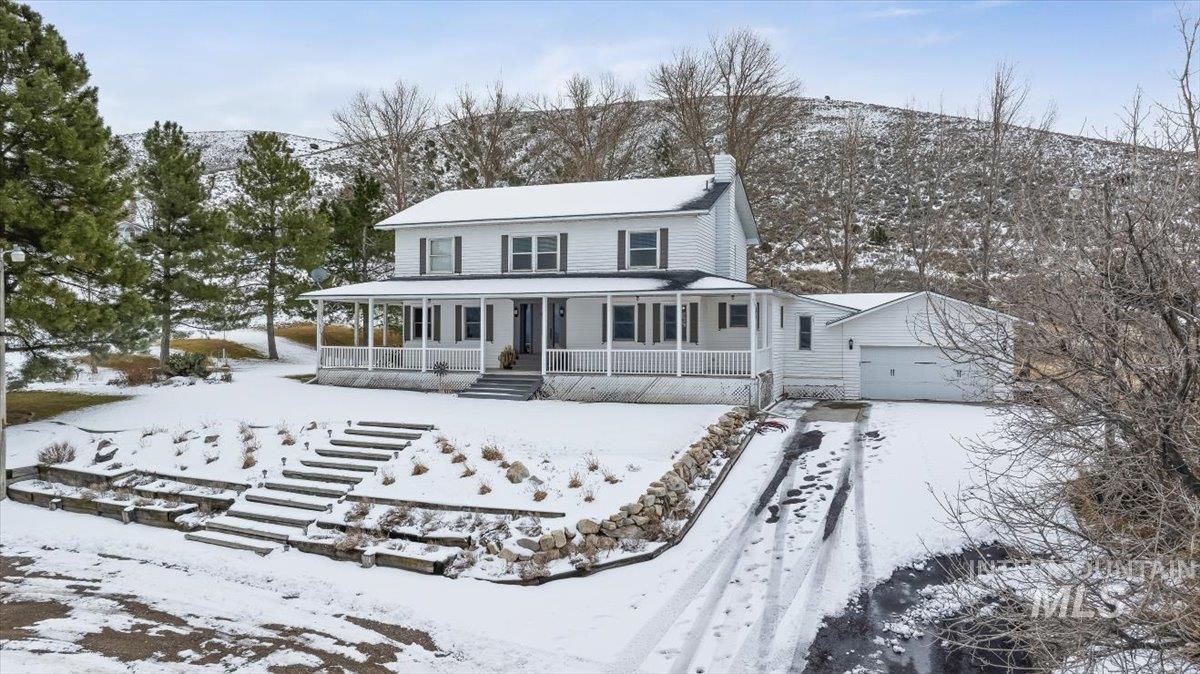 899 E 500 S, Declo, Idaho 83323, 6 Bedrooms, 3.5 Bathrooms, Residential For Sale, Price $749,000,MLS 98973632