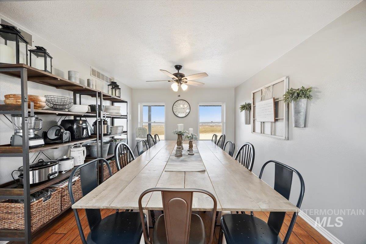 899 E 500 S, Declo, Idaho 83323, 6 Bedrooms, 3.5 Bathrooms, Residential For Sale, Price $749,000,MLS 98973632