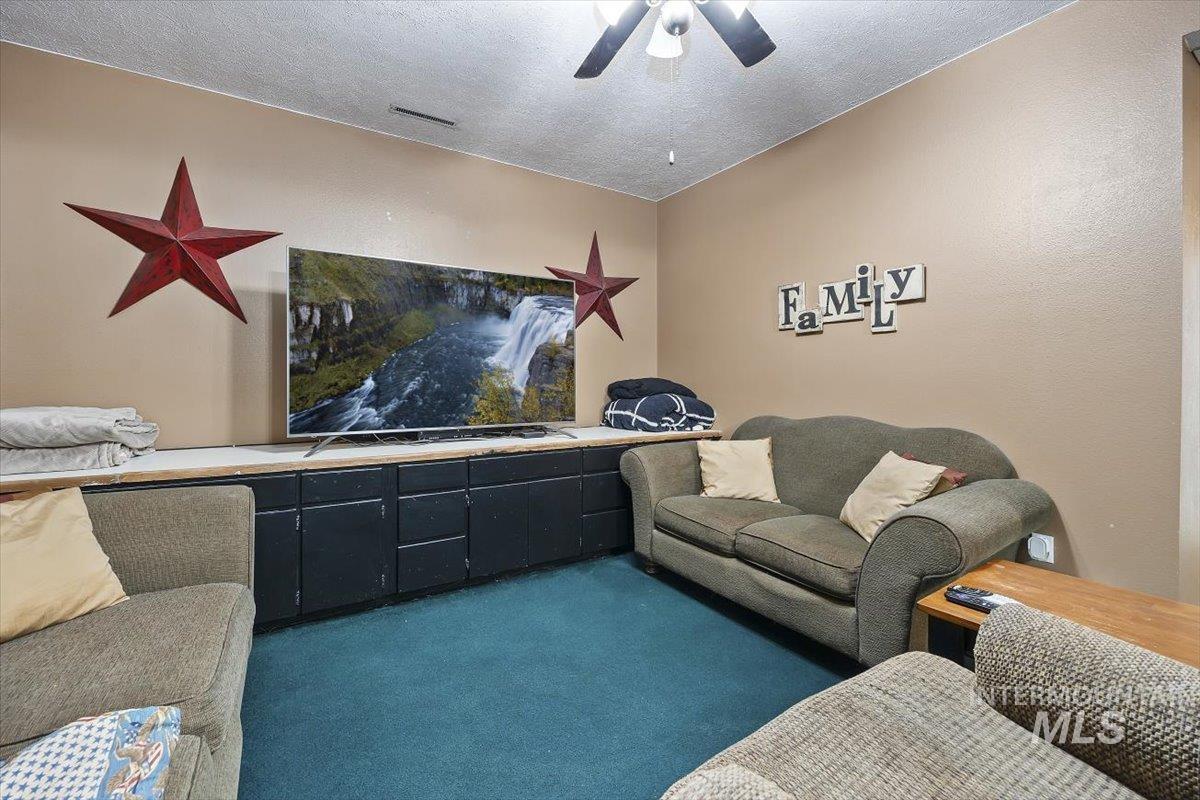 899 E 500 S, Declo, Idaho 83323, 6 Bedrooms, 3.5 Bathrooms, Residential For Sale, Price $749,000,MLS 98973632