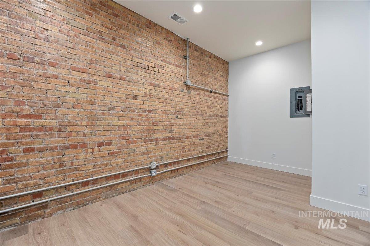 150 Main Ave S, Twin Falls, Idaho 83301, Business/Commercial For Sale, Price $14,400,MLS 98973633