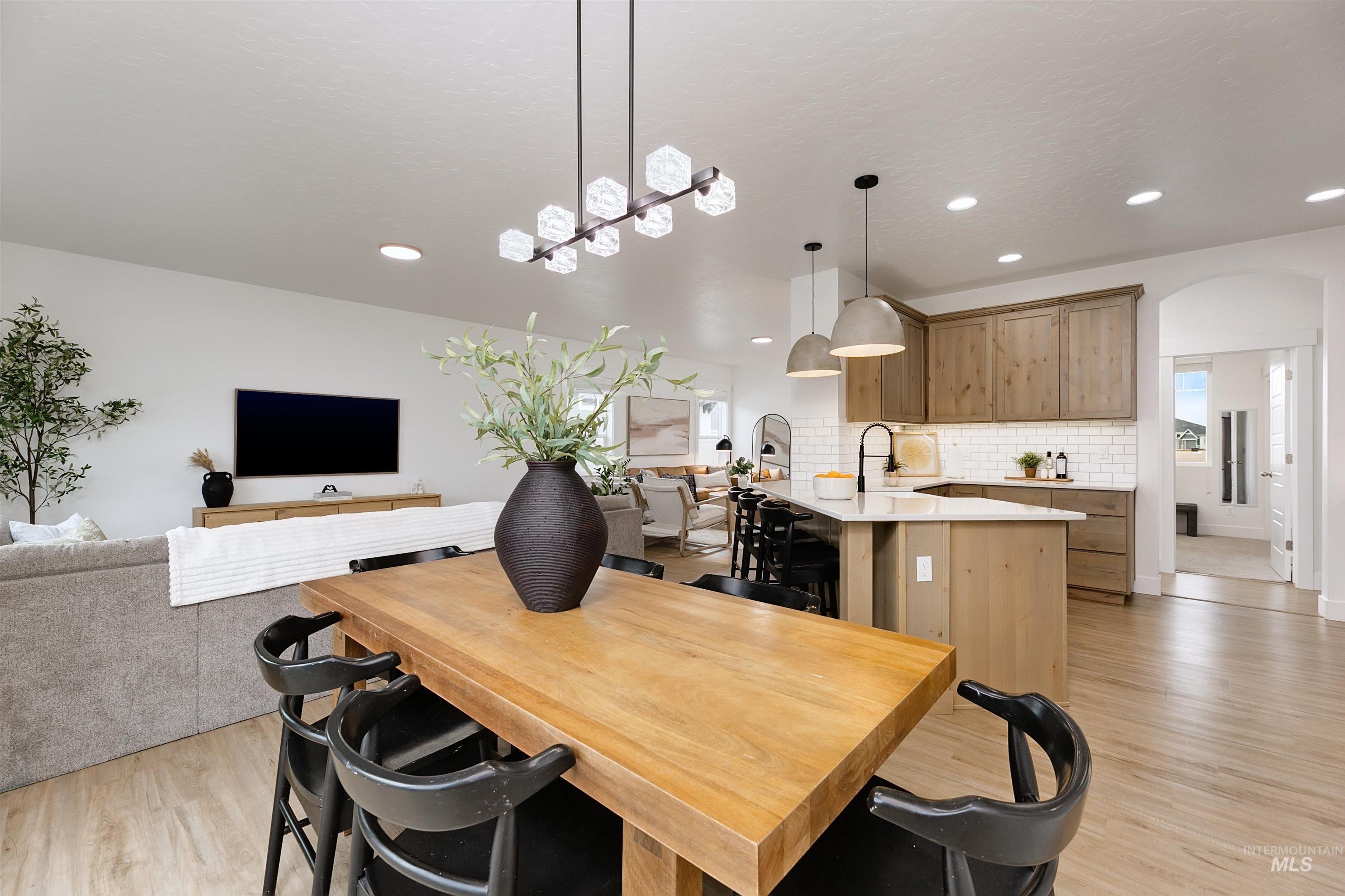 6102 W Doublerock Drive, Meridian, Idaho 83646, 4 Bedrooms, 2 Bathrooms, Residential For Sale, Price $530,000, 98973637