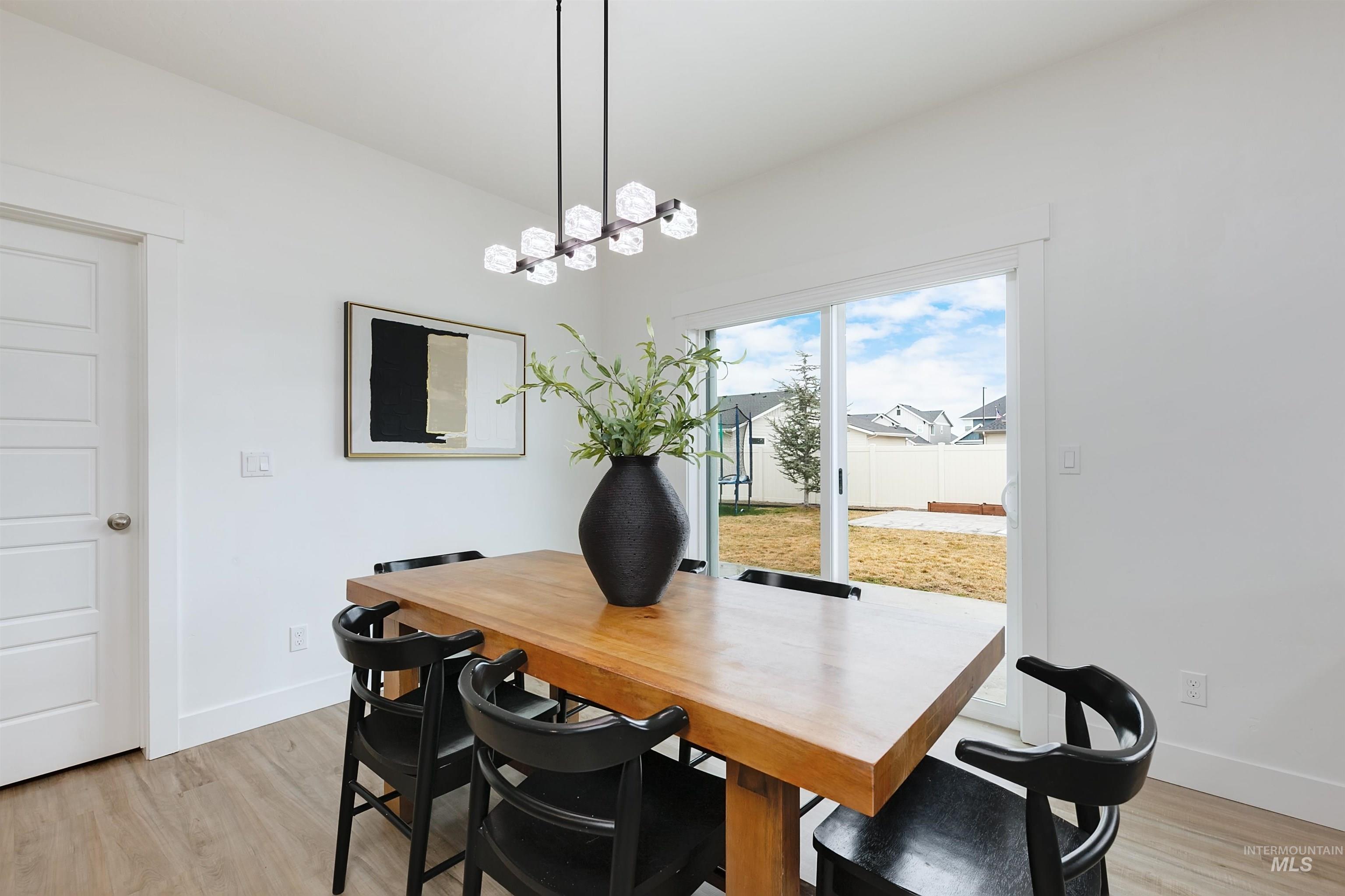 6102 W Doublerock Drive, Meridian, Idaho 83646, 4 Bedrooms, 2 Bathrooms, Residential For Sale, Price $530,000, 98973637