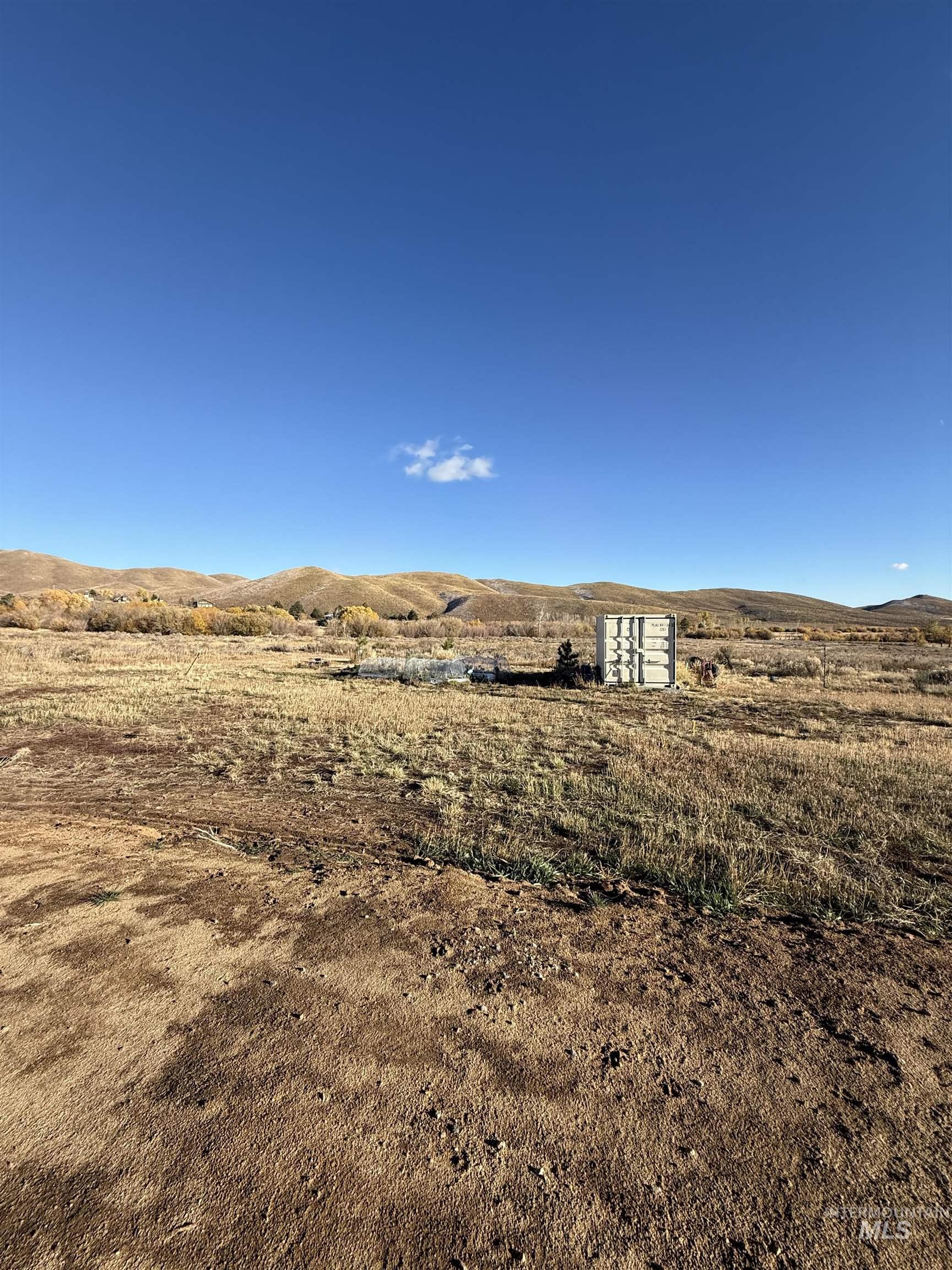 120 Quarter Trail, Fairfield, Idaho 83327-0000, 1 Bedroom, 1 Bathroom, Residential For Sale, Price $330,000,MLS 98973638
