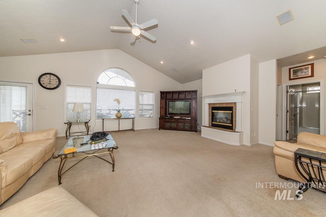 1810 NE 17th Ave, Payette, Idaho 83661, 3 Bedrooms, 2.5 Bathrooms, Residential For Sale, Price $825,000,MLS 98973645