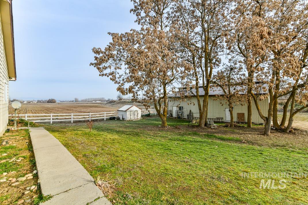 1810 NE 17th Ave, Payette, Idaho 83661, 3 Bedrooms, 2.5 Bathrooms, Residential For Sale, Price $789,900, 98973645