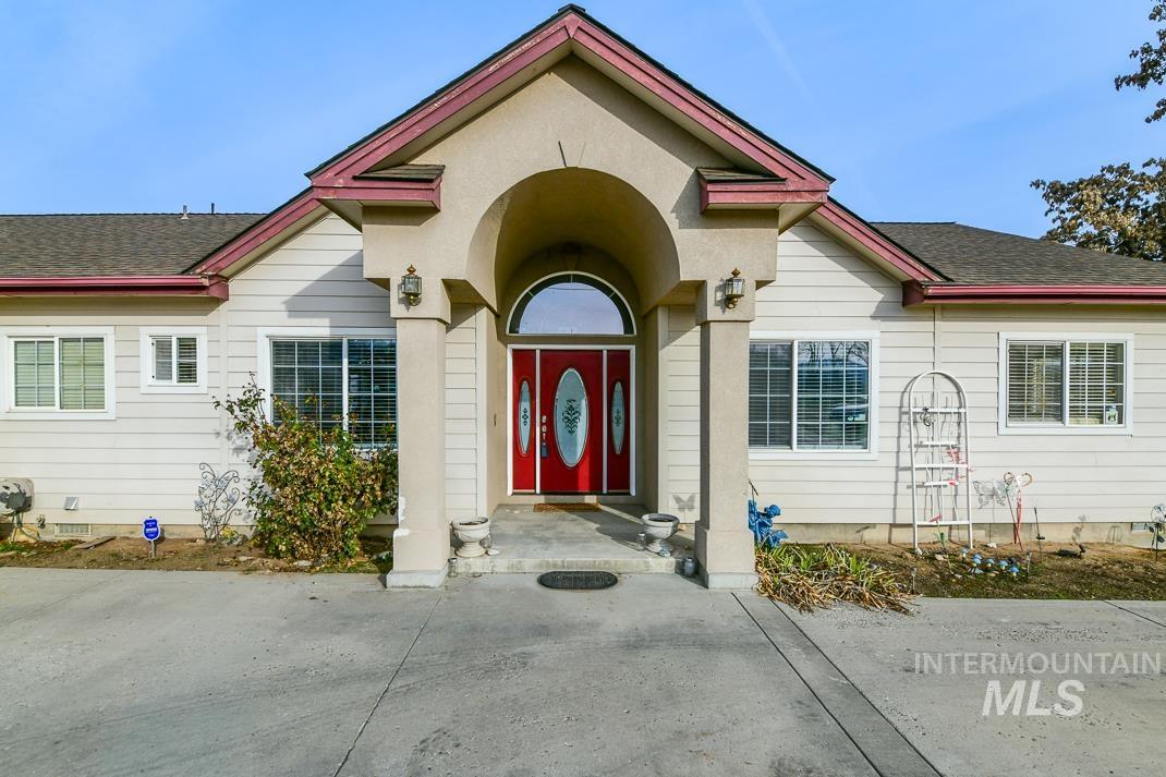 1810 NE 17th Ave, Payette, Idaho 83661, 3 Bedrooms, 2.5 Bathrooms, Residential For Sale, Price $825,000,MLS 98973645