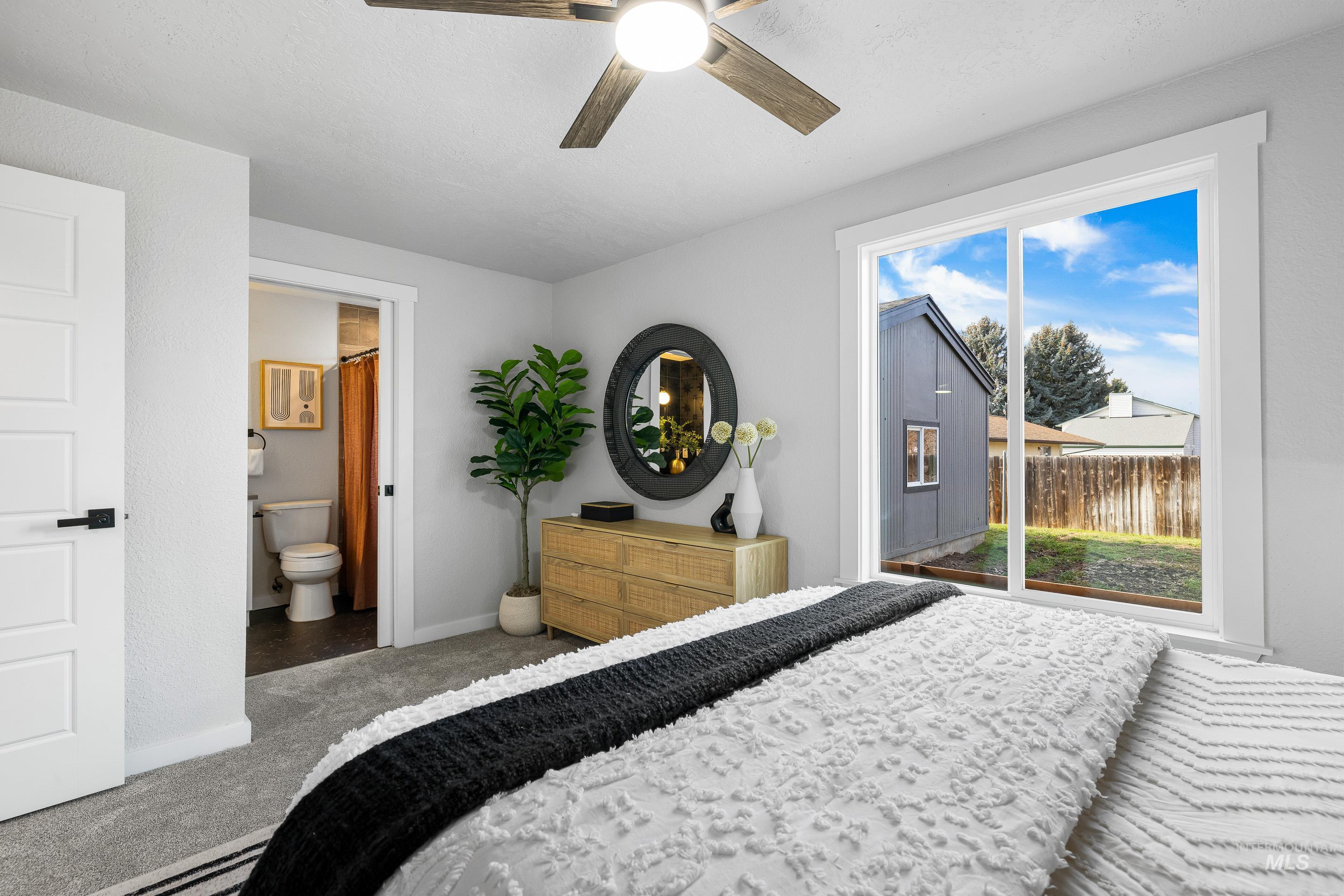 8020 Hummel Dr, Boise, Idaho 83709, 5 Bedrooms, 2 Bathrooms, Residential For Sale, Price $599,900,MLS 98973655