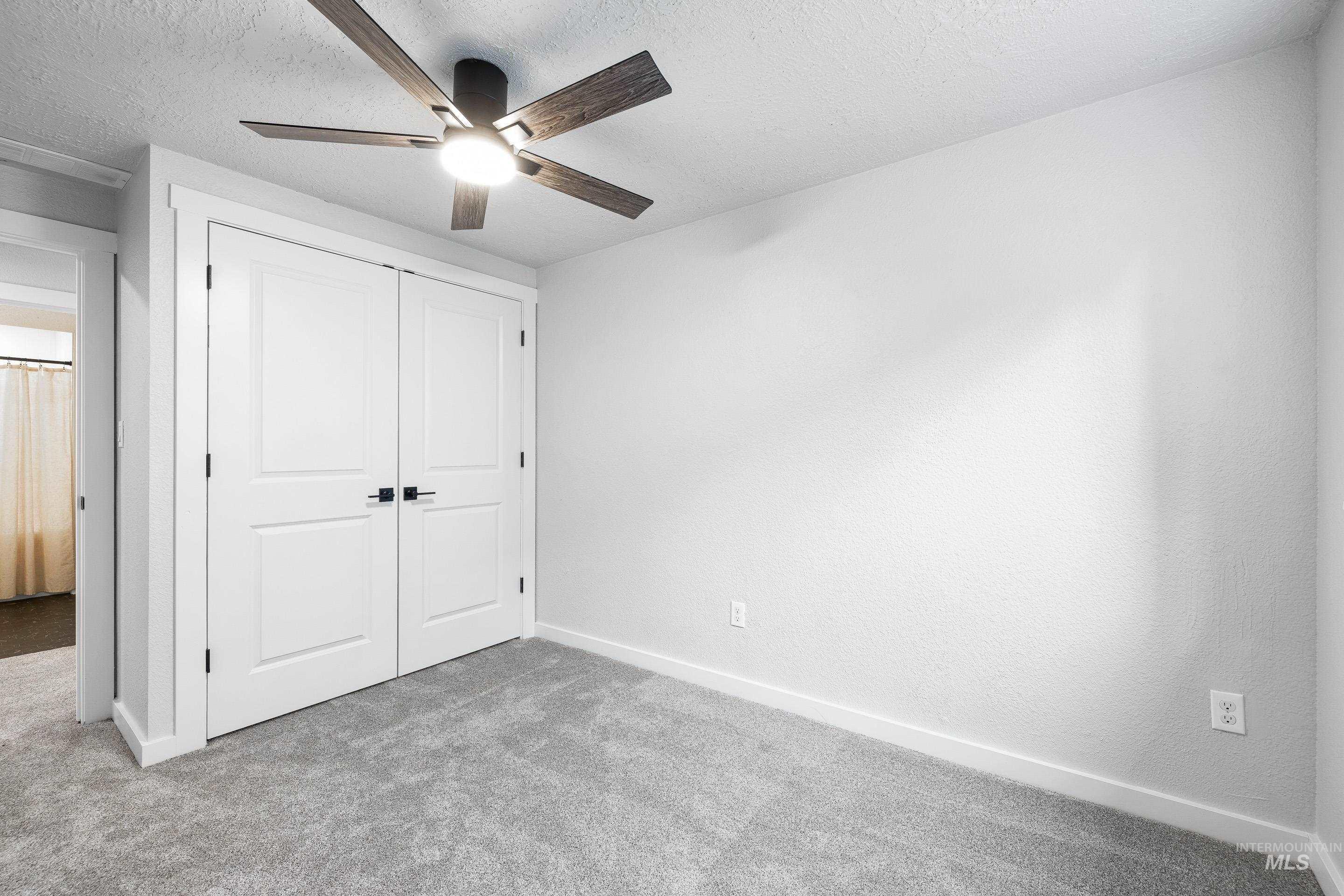 8020 Hummel Dr, Boise, Idaho 83709, 5 Bedrooms, 2 Bathrooms, Residential For Sale, Price $599,900,MLS 98973655