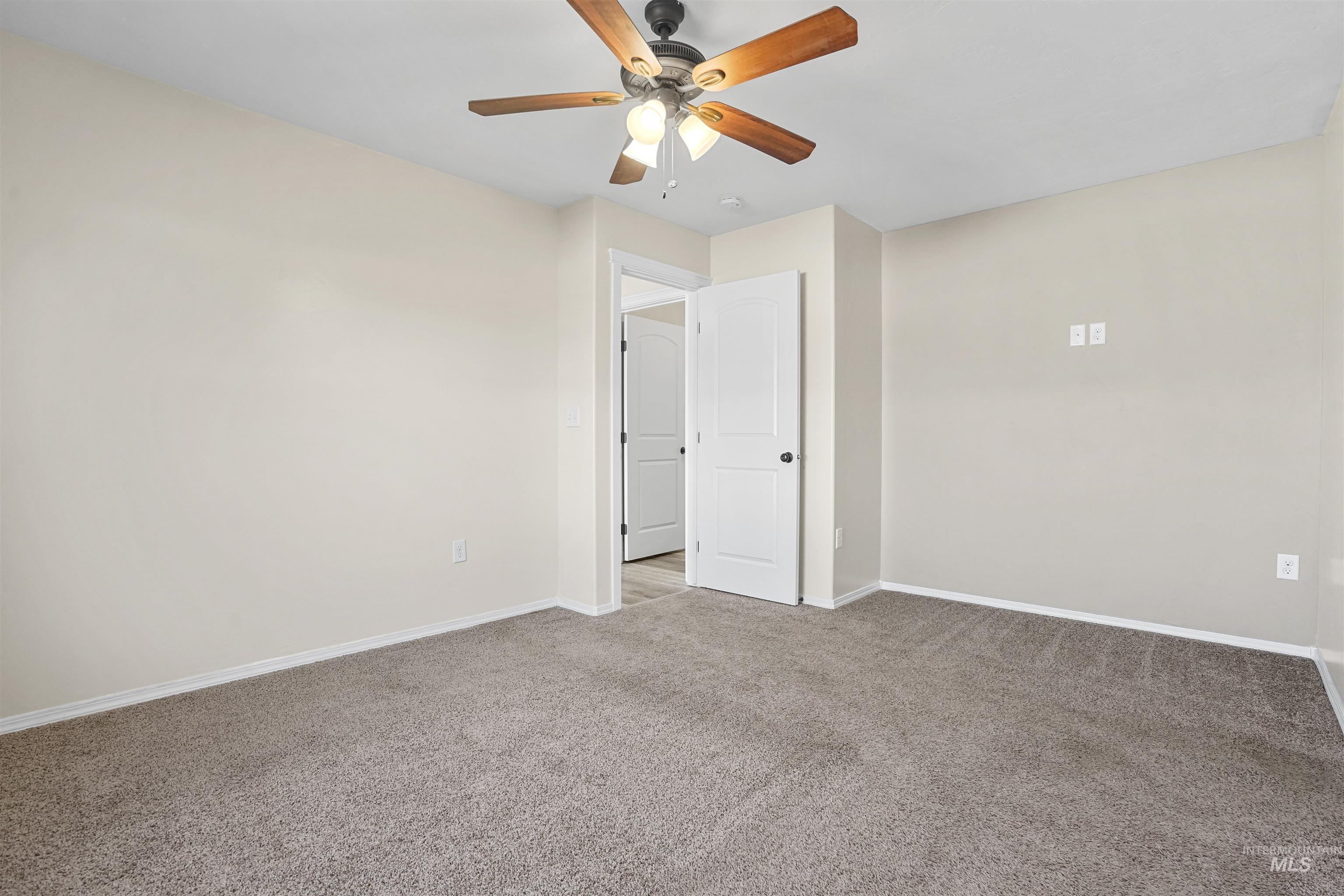 316 Watchmaker Street, Twin Falls, Idaho 83301, 3 Bedrooms, 2 Bathrooms, Residential For Sale, Price $335,000,MLS 98973658