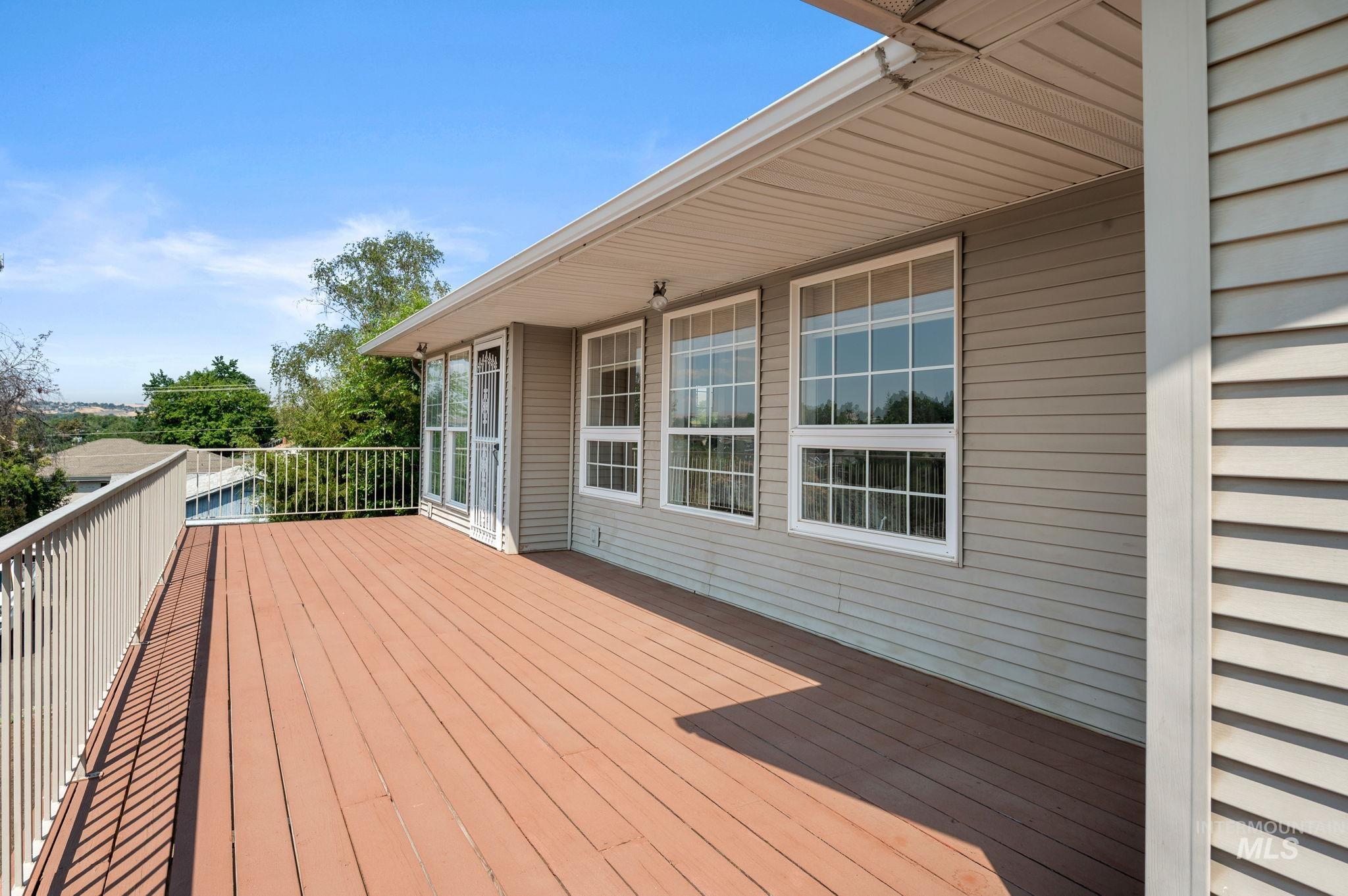 824 15th Ave, Lewiston, Idaho 83501, 4 Bedrooms, 3 Bathrooms, Residential For Sale, Price $339,900,MLS 98973663