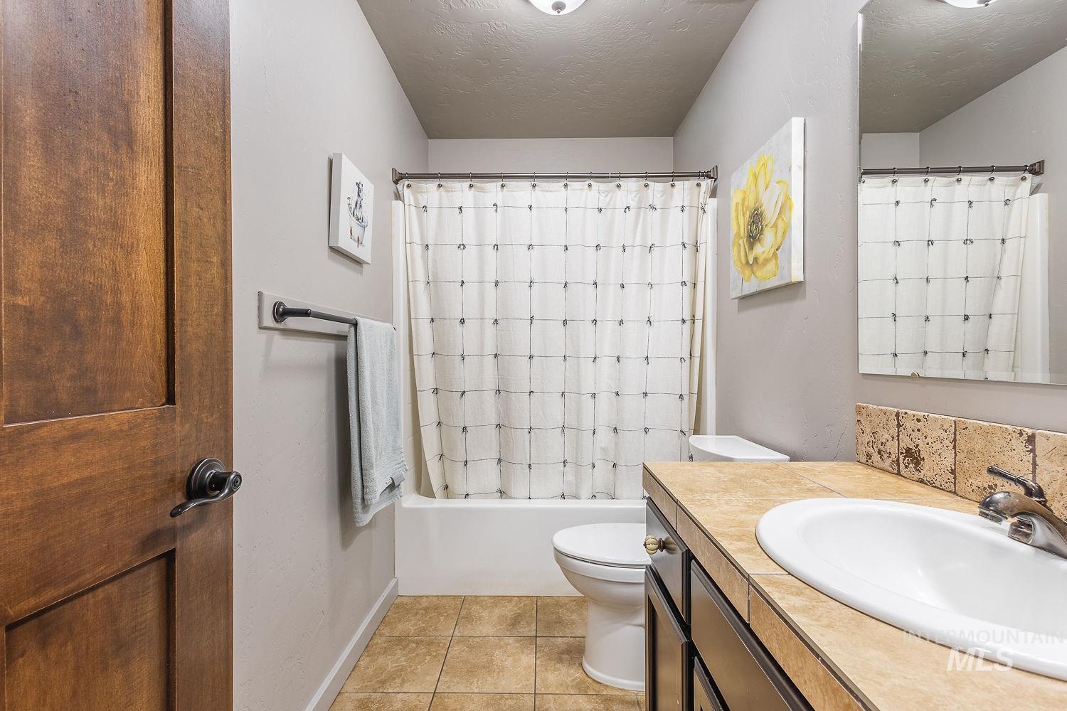 1546 Fairway St, Middleton, Idaho 83644, 3 Bedrooms, 2 Bathrooms, Residential For Sale, Price $415,000,MLS 98973664