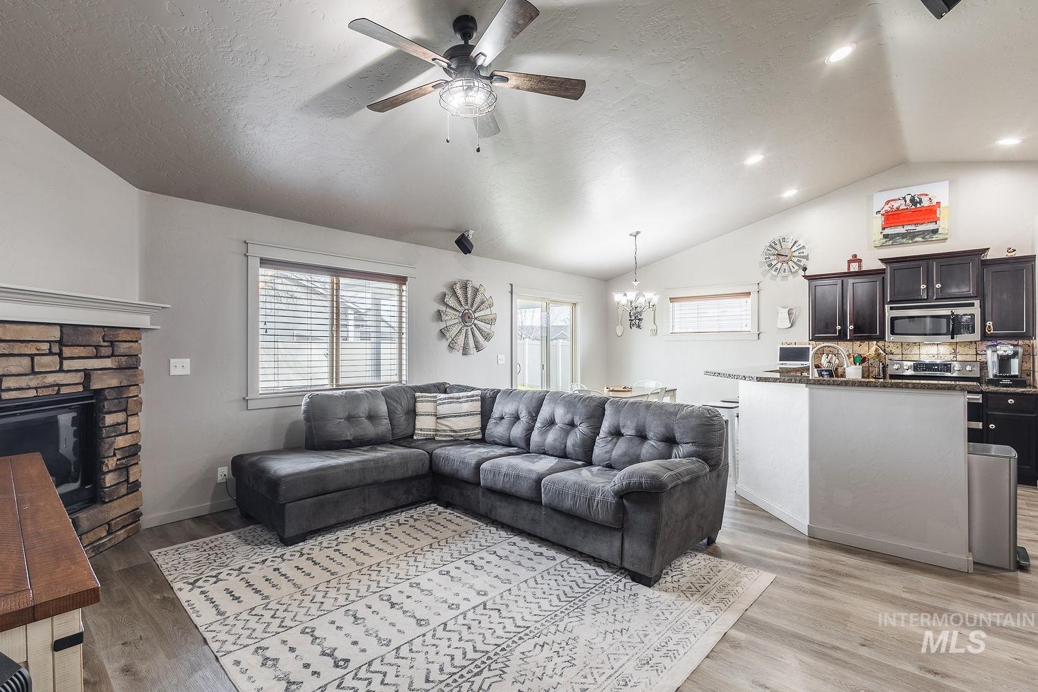 1546 Fairway St, Middleton, Idaho 83644, 3 Bedrooms, 2 Bathrooms, Residential For Sale, Price $415,000,MLS 98973664