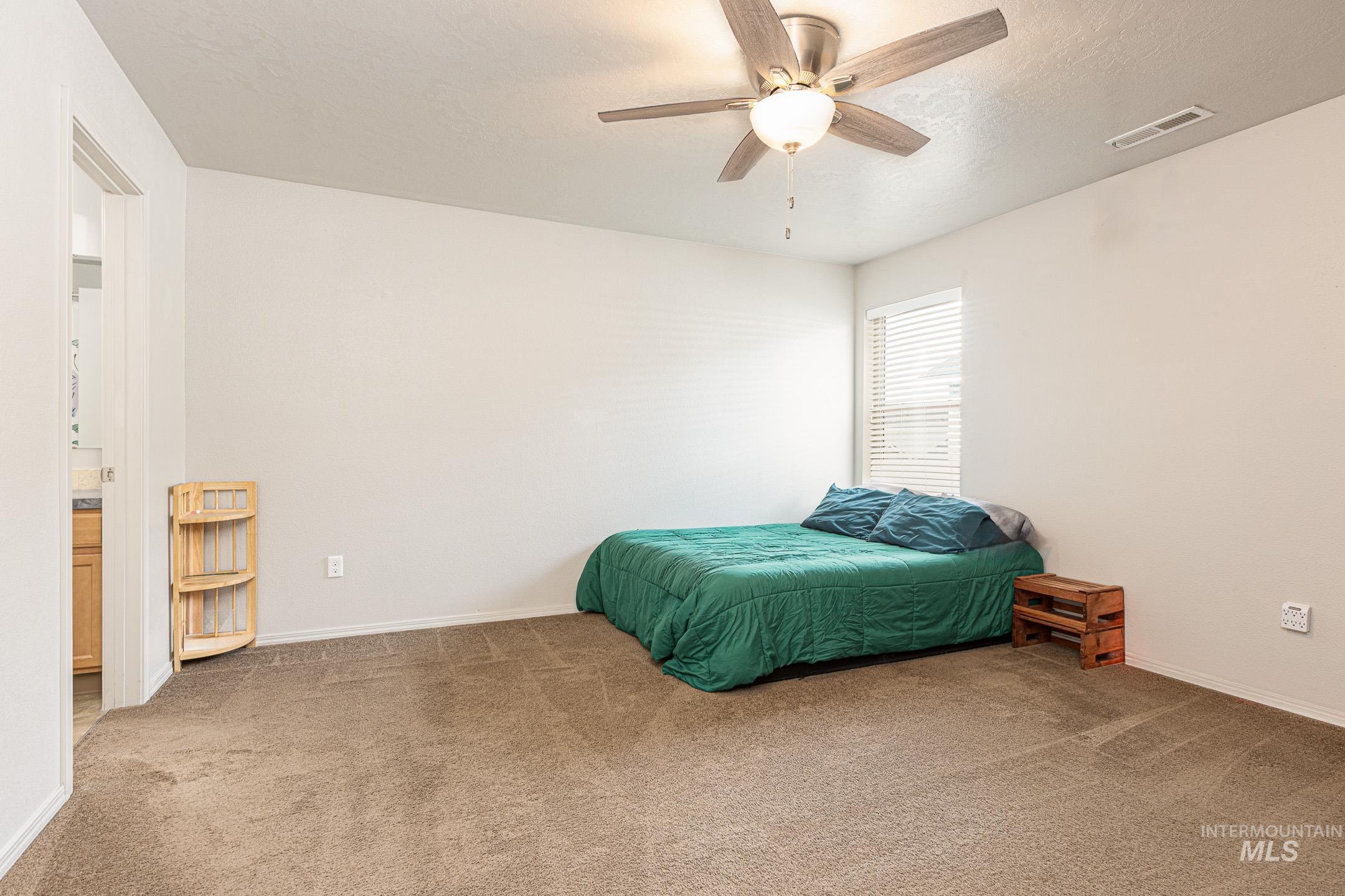 643 N Manship Ave., Meridian, Idaho 83642, 3 Bedrooms, 2.5 Bathrooms, Residential For Sale, Price $398,900,MLS 98973670