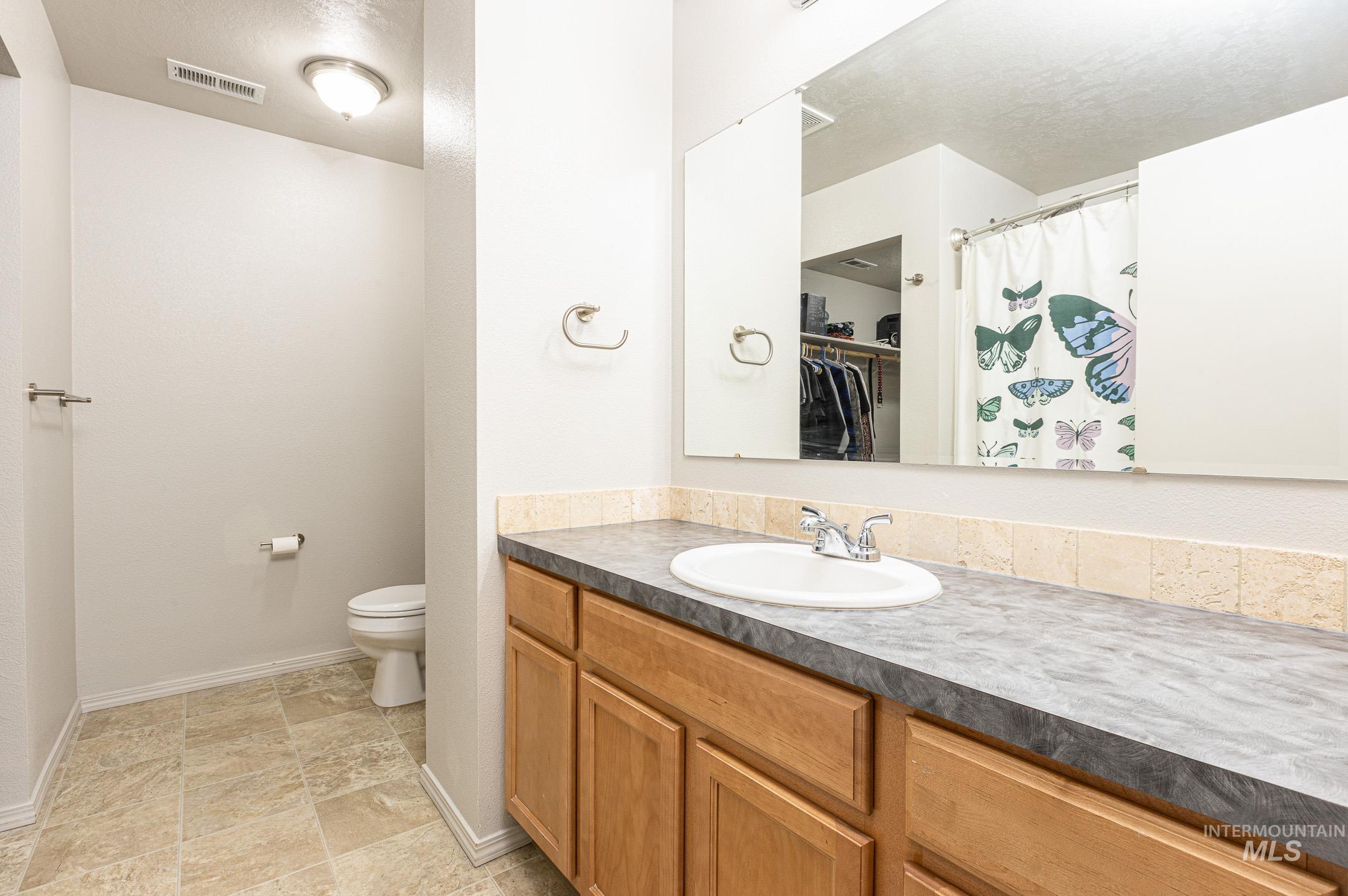 643 N Manship Ave., Meridian, Idaho 83642, 3 Bedrooms, 2.5 Bathrooms, Residential For Sale, Price $398,900,MLS 98973670