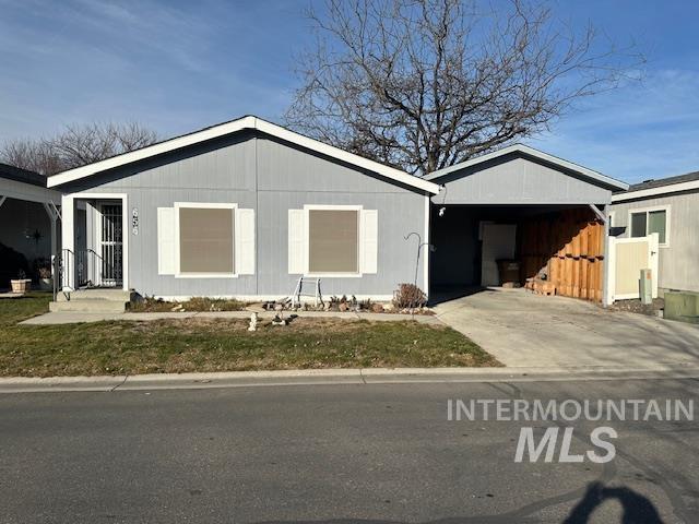656 Liberty Ln, Emmett, Idaho 83617, 2 Bedrooms, 2 Bathrooms, Residential For Sale, Price $130,000,MLS 98973671