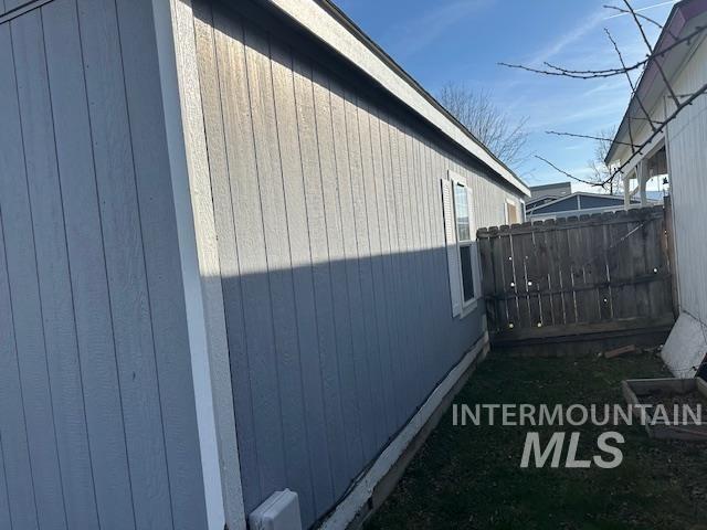 656 Liberty Ln, Emmett, Idaho 83617, 2 Bedrooms, 2 Bathrooms, Residential For Sale, Price $130,000,MLS 98973671