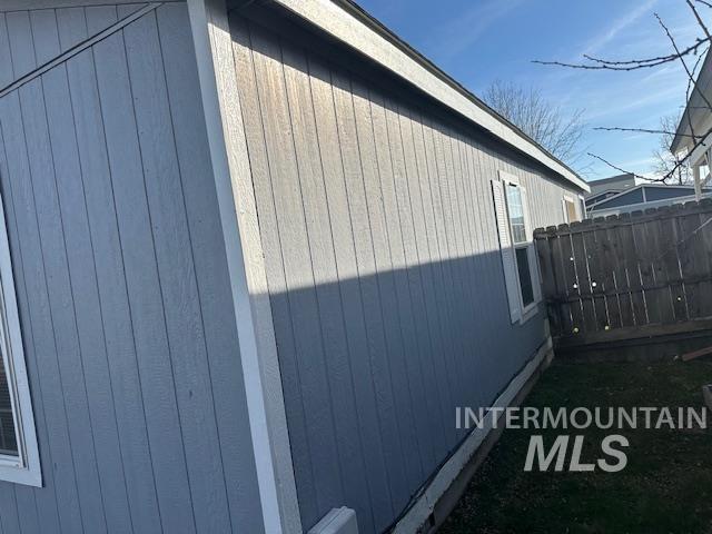 656 Liberty Ln, Emmett, Idaho 83617, 2 Bedrooms, 2 Bathrooms, Residential For Sale, Price $130,000,MLS 98973671