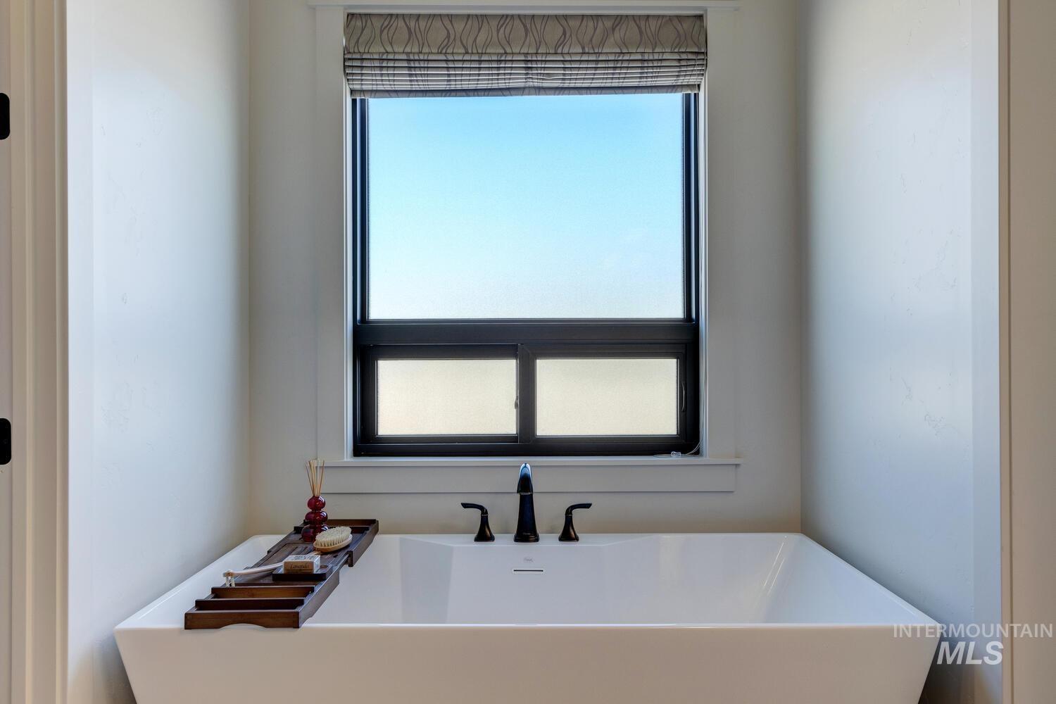 16368 Brunello Ct, Caldwell, Idaho 83607, 3 Bedrooms, 2.5 Bathrooms, Residential For Sale, Price $1,495,000,MLS 98973676