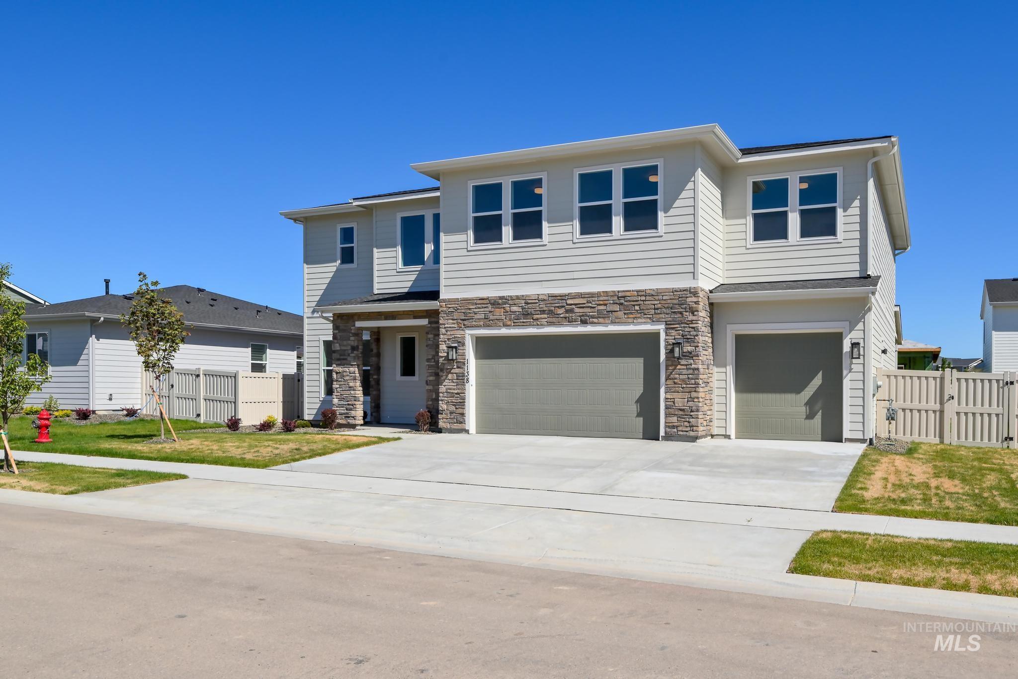 1138 W Osceola St, Middleton, Idaho 83644, 5 Bedrooms, 4.5 Bathrooms, Residential For Sale, Price $744,000,MLS 98973678