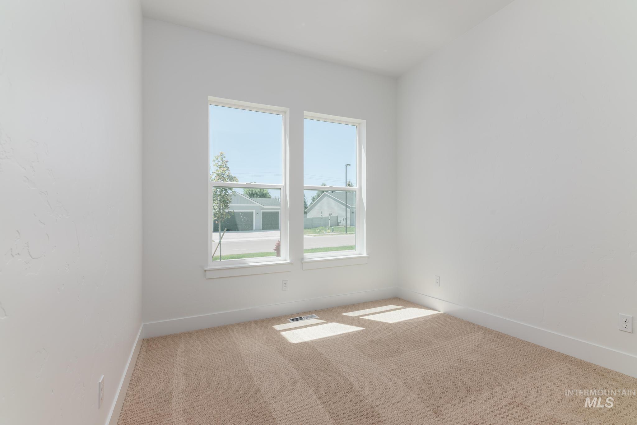 1138 W Osceola St, Middleton, Idaho 83644, 5 Bedrooms, 4.5 Bathrooms, Residential For Sale, Price $744,000,MLS 98973678