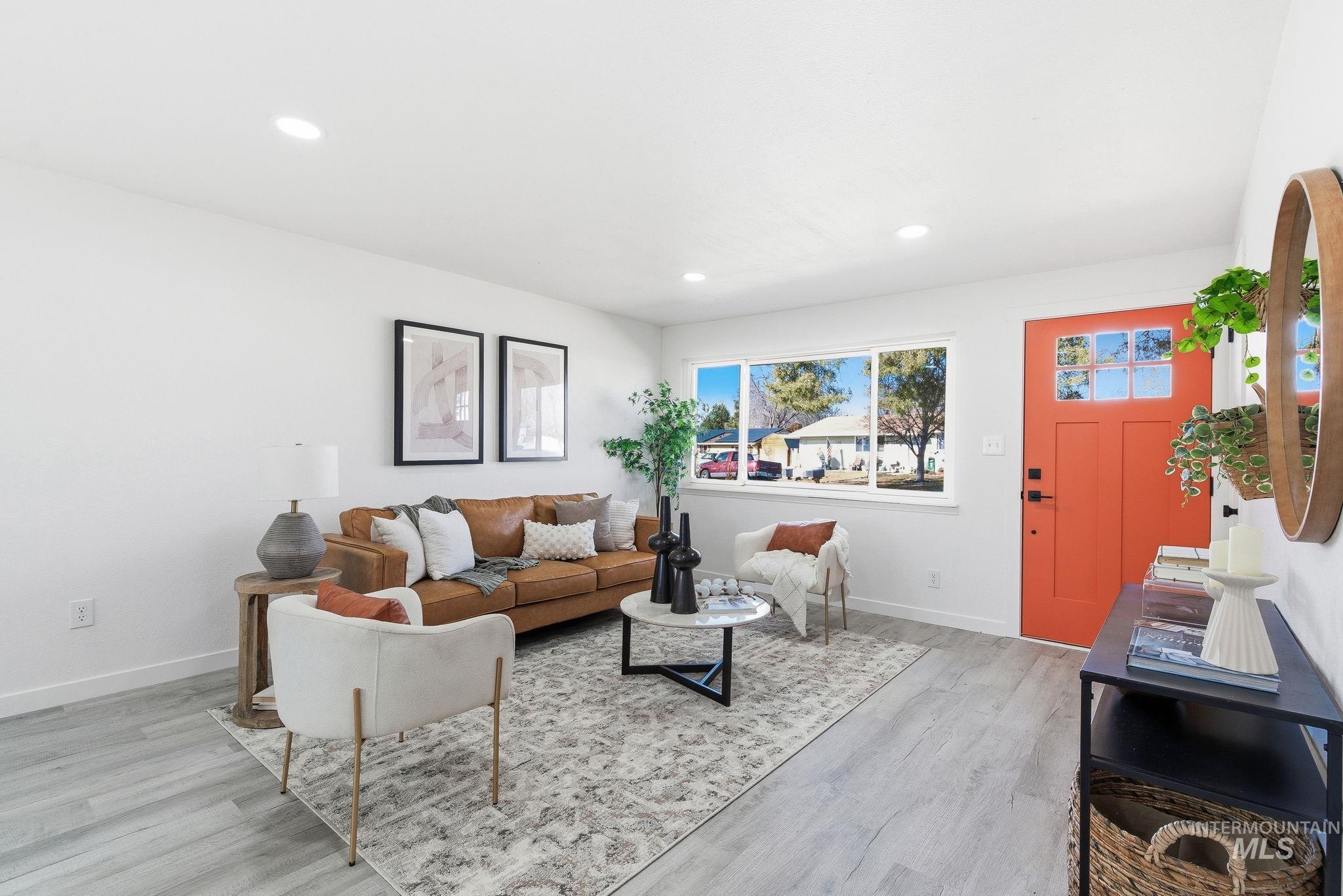 563 W Trini St, Kuna, Idaho 83634, 3 Bedrooms, 1 Bathroom, Residential For Sale, Price $369,990,MLS 98973679