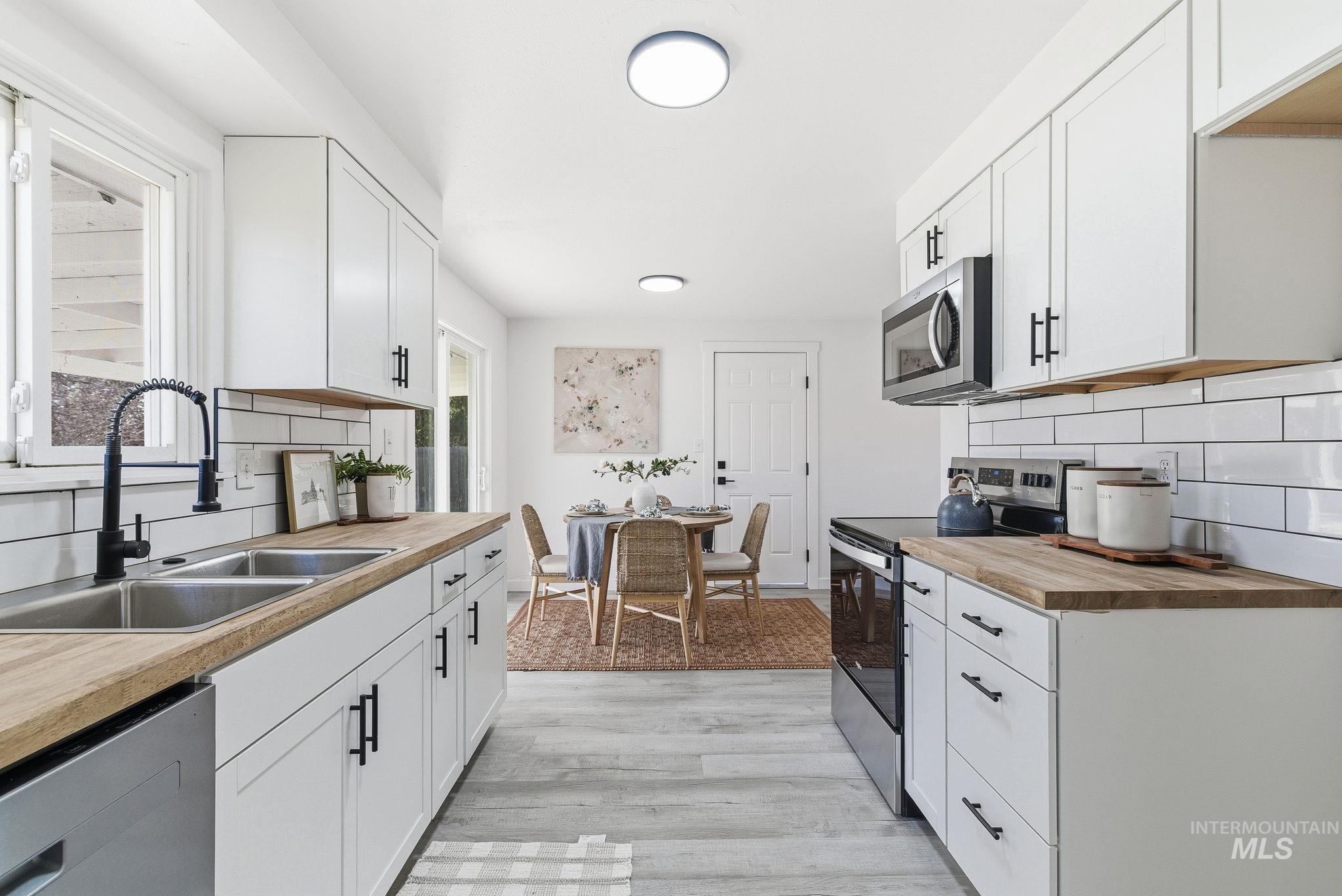 563 W Trini St, Kuna, Idaho 83634, 3 Bedrooms, 1 Bathroom, Residential For Sale, Price $369,990,MLS 98973679