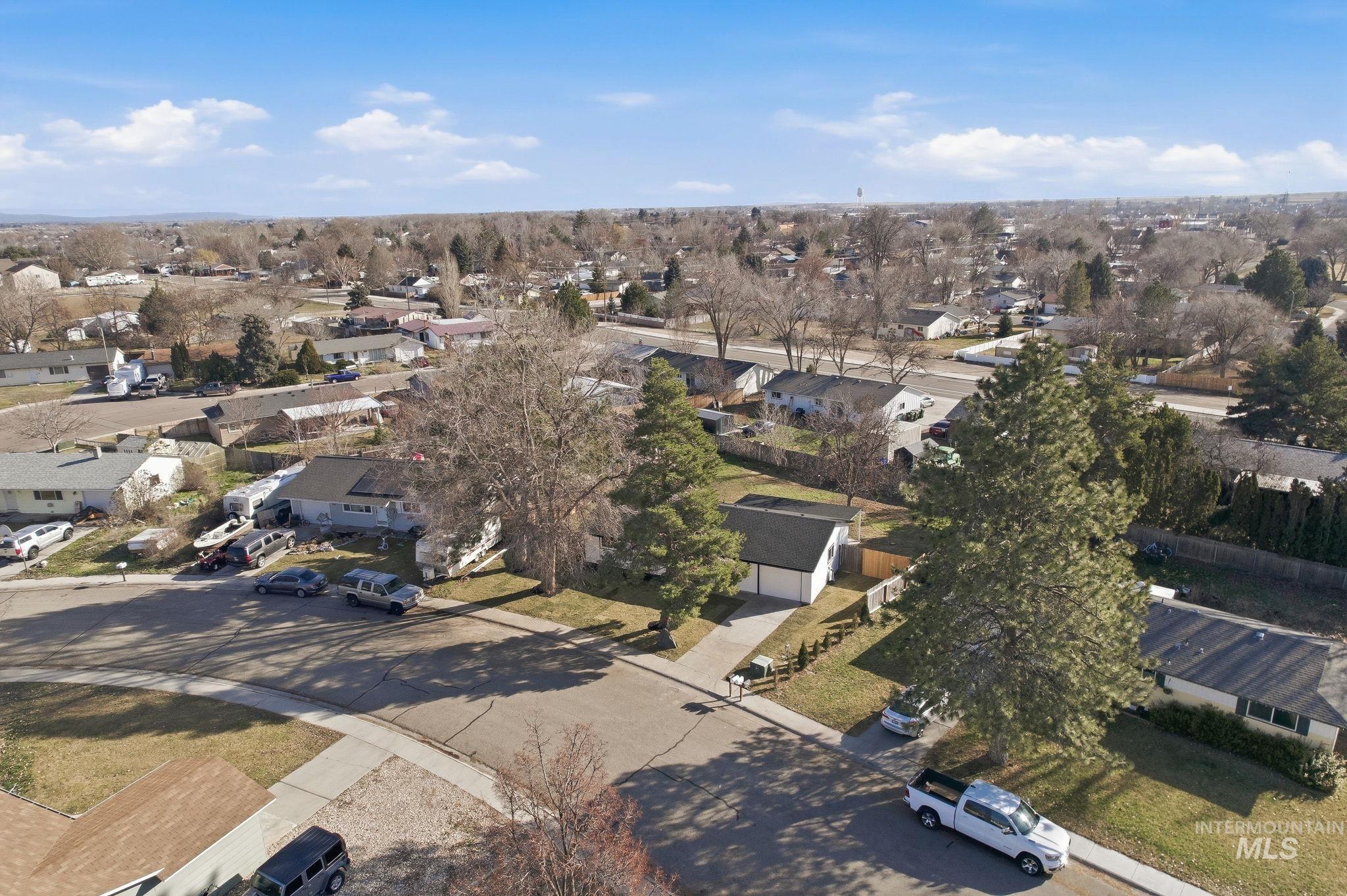 563 W Trini St, Kuna, Idaho 83634, 3 Bedrooms, 1 Bathroom, Residential For Sale, Price $369,990,MLS 98973679