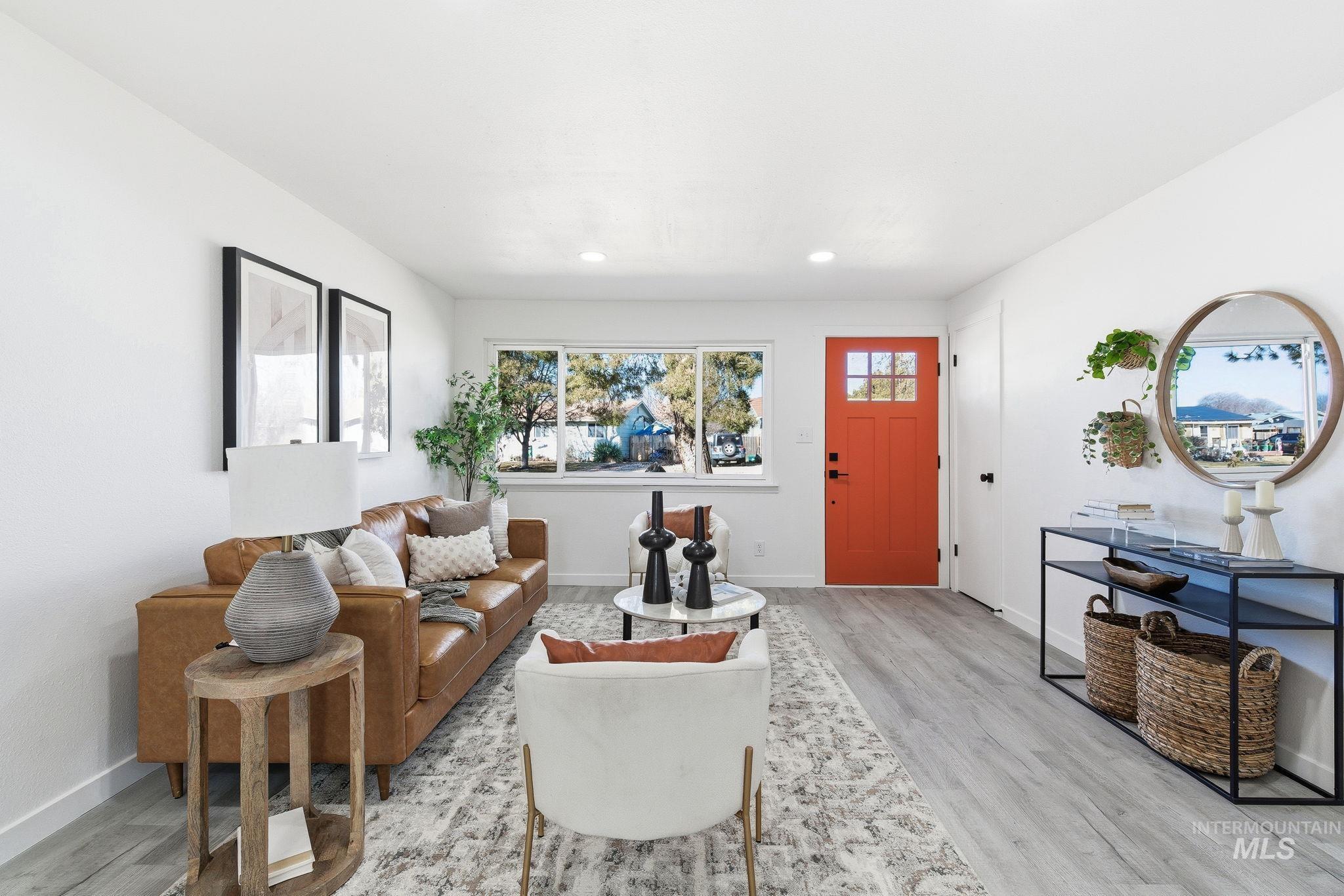 563 W Trini St, Kuna, Idaho 83634, 3 Bedrooms, 1 Bathroom, Residential For Sale, Price $369,990,MLS 98973679