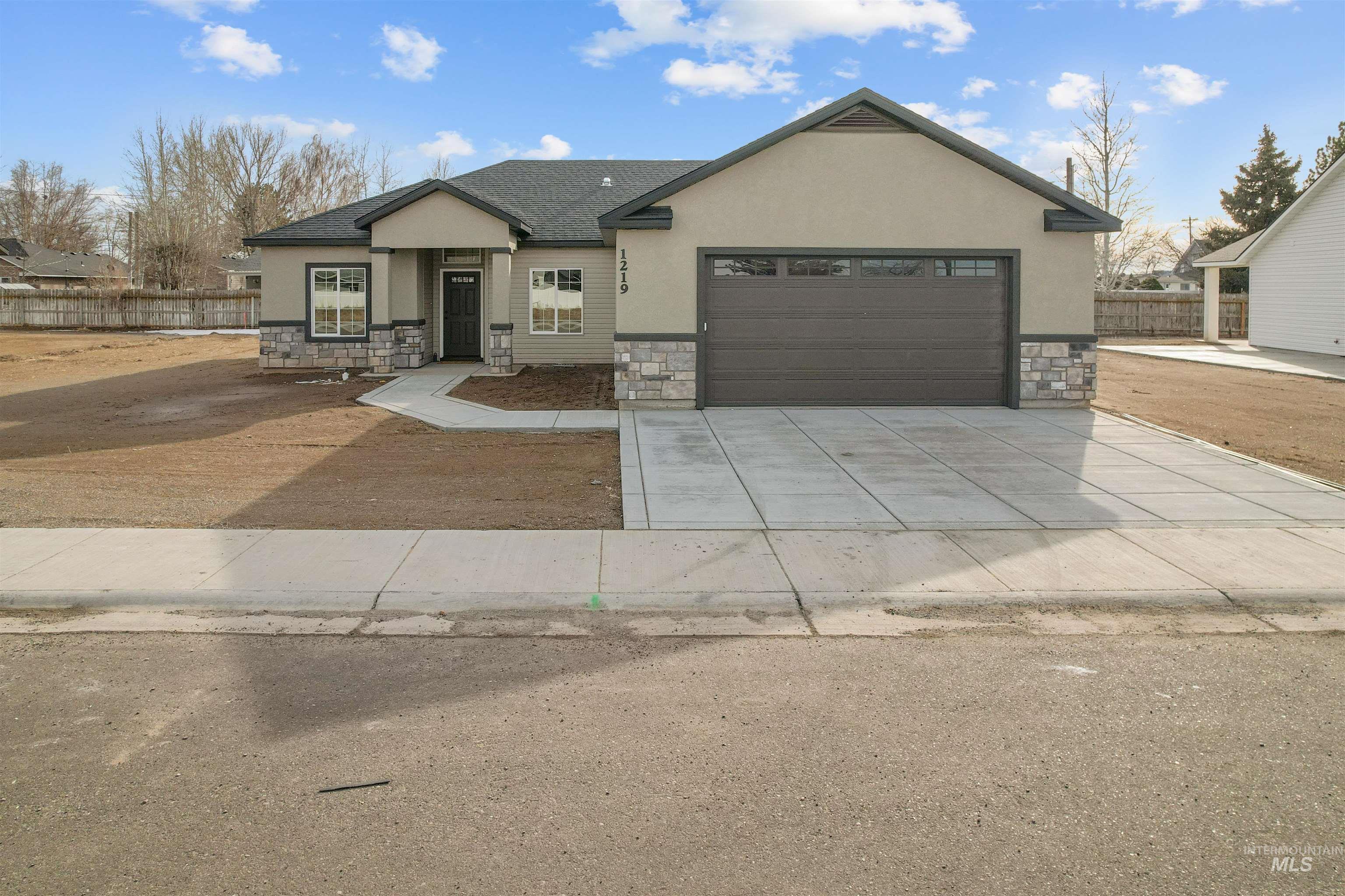 1219 Copper Drive, Rupert, Idaho 83350, 4 Bedrooms, 2 Bathrooms, Residential For Sale, Price $365,000,MLS 98973682
