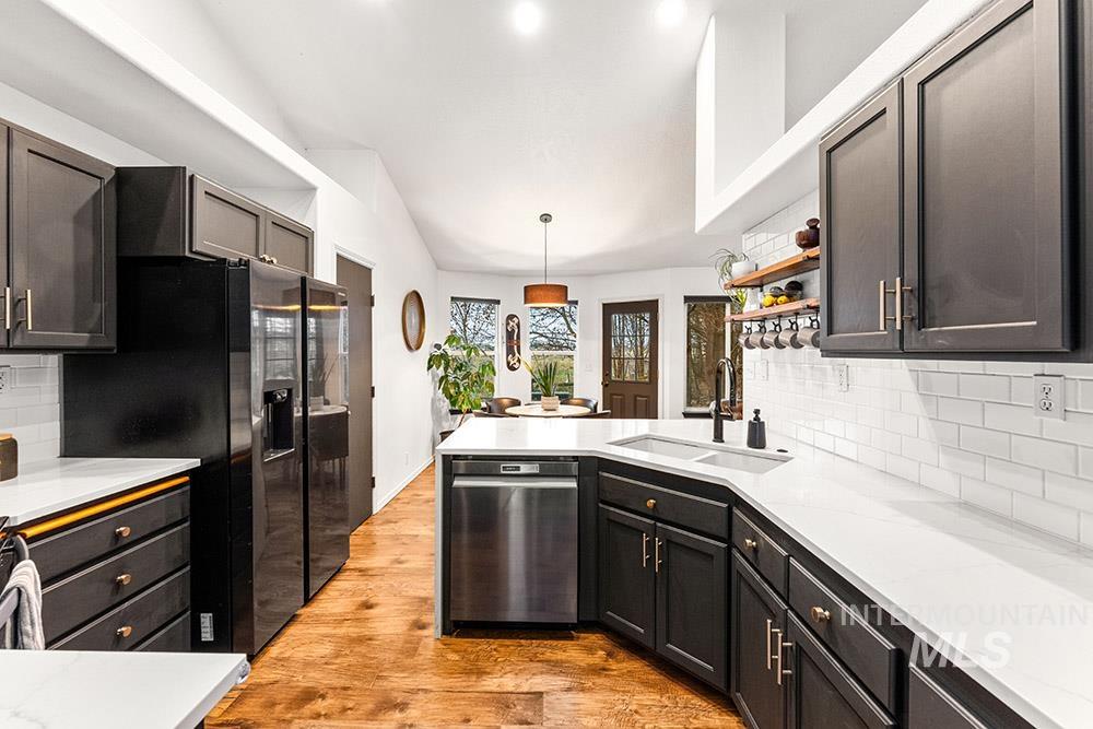 5600 W Beacon Light Rd, Eagle, Idaho 83616, 3 Bedrooms, 2 Bathrooms, Residential For Sale, Price $3,800,000,MLS 98973683