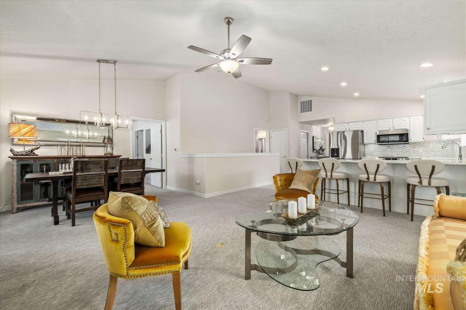 725 N Eagle Rd, Eagle, Idaho 83616, 3 Bedrooms, 3 Bathrooms, Residential For Sale, Price $624,999,MLS 98973684