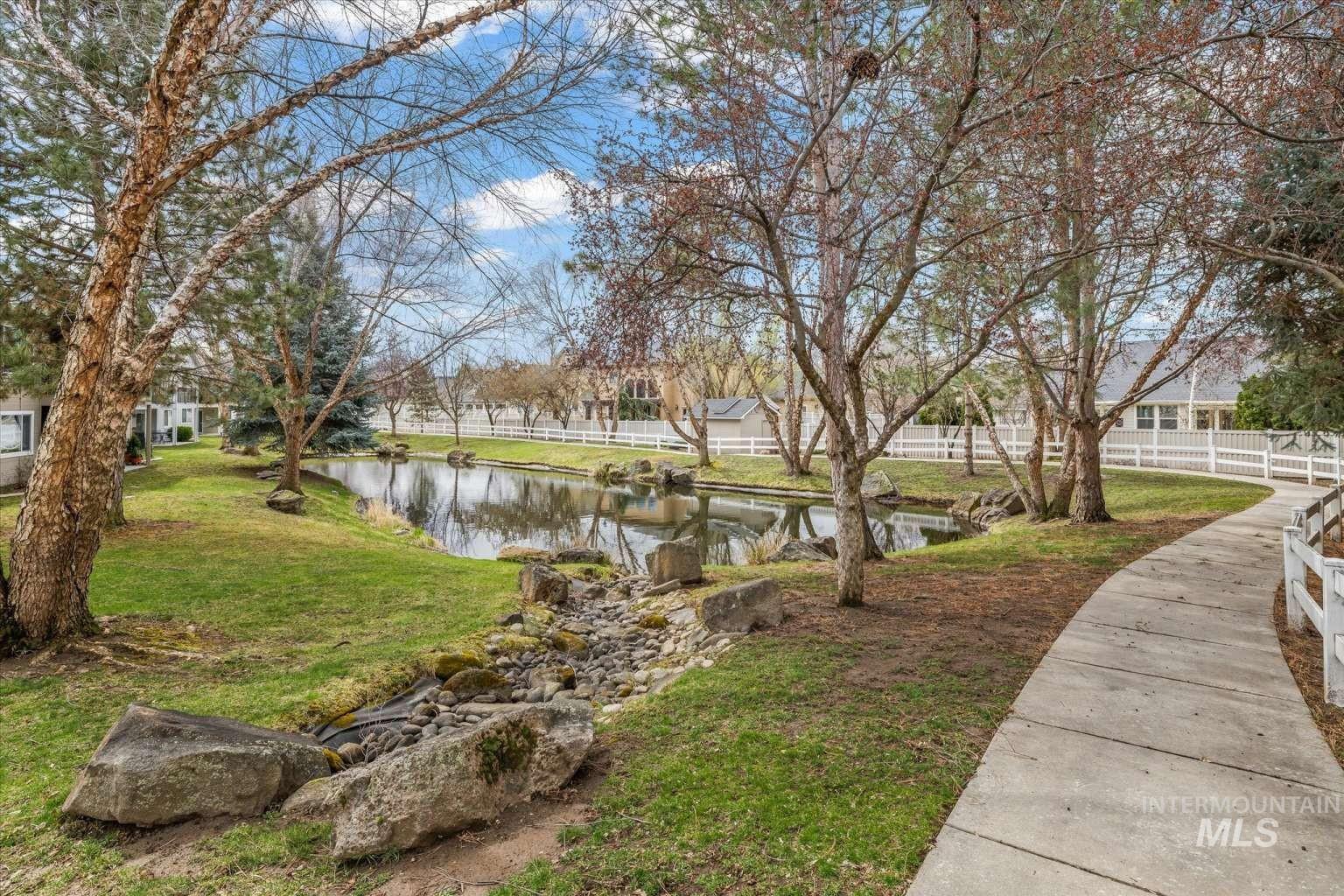 725 N Eagle Rd, Eagle, Idaho 83616, 3 Bedrooms, 3 Bathrooms, Residential For Sale, Price $624,999,MLS 98973684