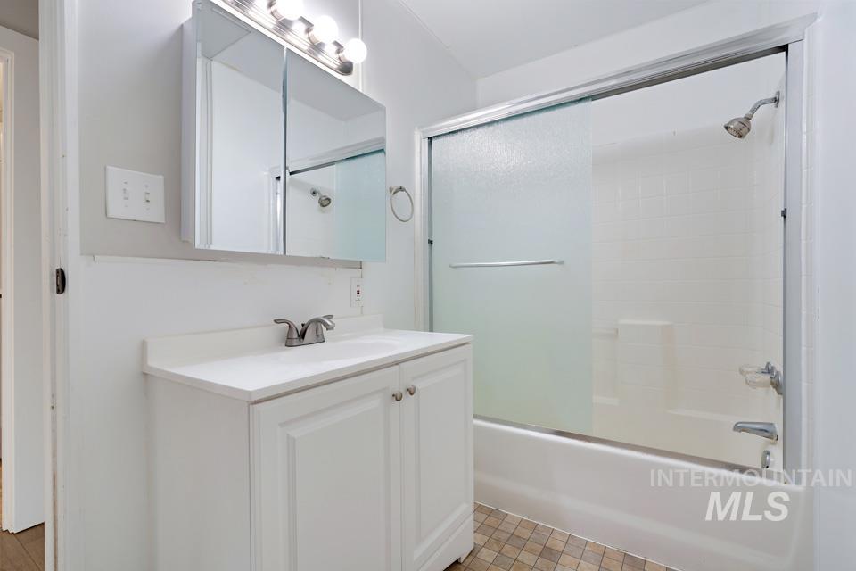 414 S 11th St, Payette, Idaho 83661, 2 Bedrooms, 1 Bathroom, Residential For Sale, Price $315,000,MLS 98973685