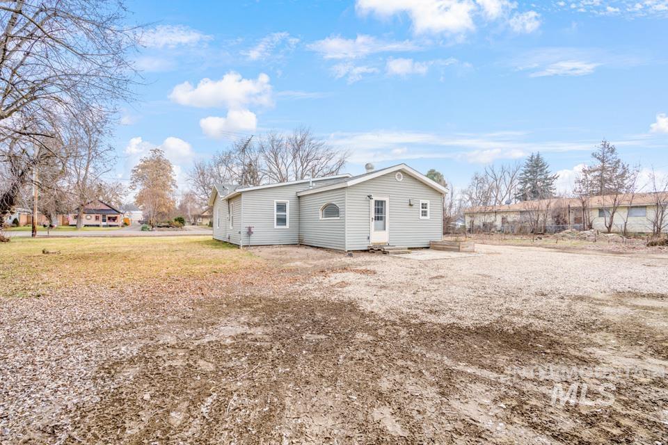 414 S 11th St, Payette, Idaho 83661, 2 Bedrooms, 1 Bathroom, Residential For Sale, Price $315,000,MLS 98973685