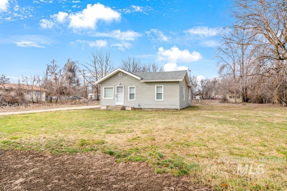 414 S 11th St, Payette, Idaho 83661, 2 Bedrooms, 1 Bathroom, Residential For Sale, Price $315,000,MLS 98973685