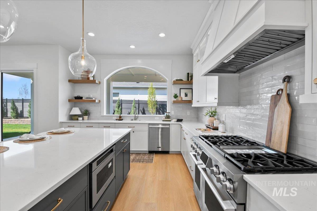 7326 W Runner Stone St, Eagle, Idaho 83616, 5 Bedrooms, 4.5 Bathrooms, Residential For Sale, Price $1,260,000, 98973686