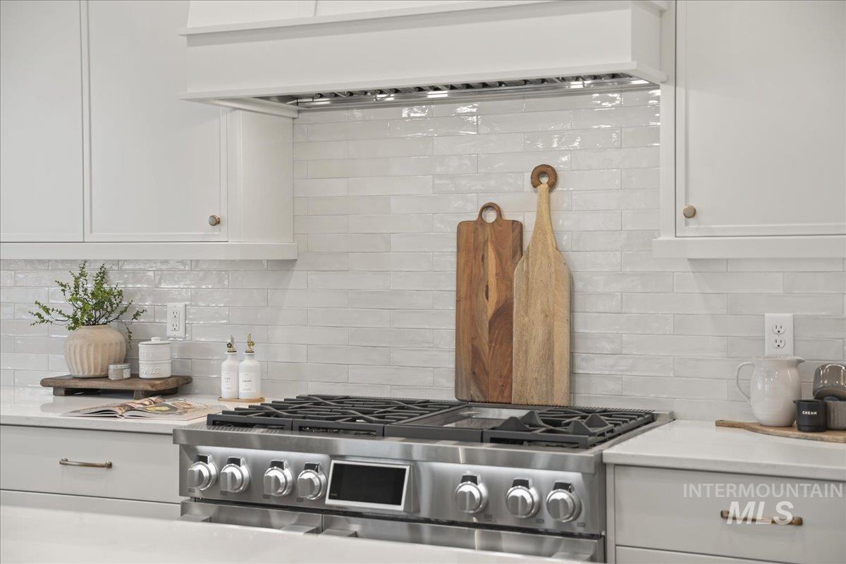 7326 W Runner Stone St, Eagle, Idaho 83616, 5 Bedrooms, 4.5 Bathrooms, Residential For Sale, Price $1,260,000, 98973686