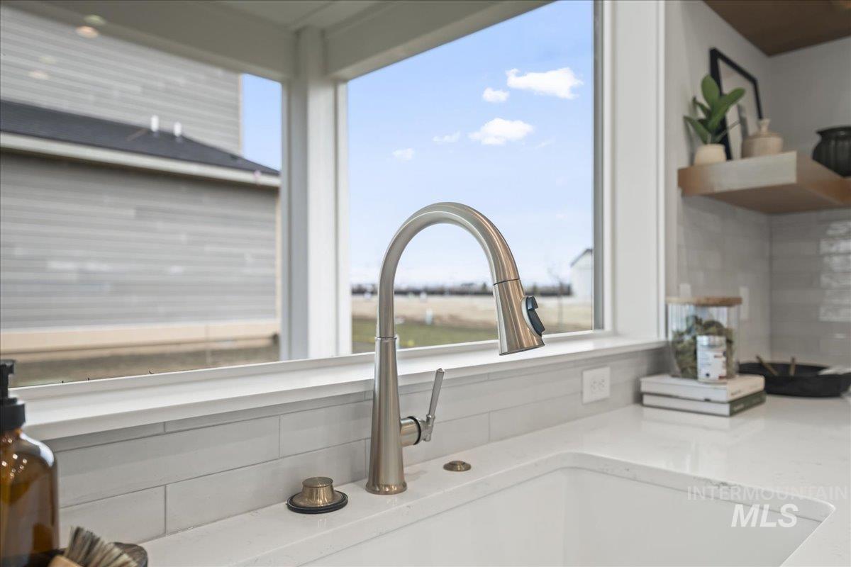 7326 W Runner Stone St, Eagle, Idaho 83616, 5 Bedrooms, 4.5 Bathrooms, Residential For Sale, Price $1,260,000,MLS 98973686